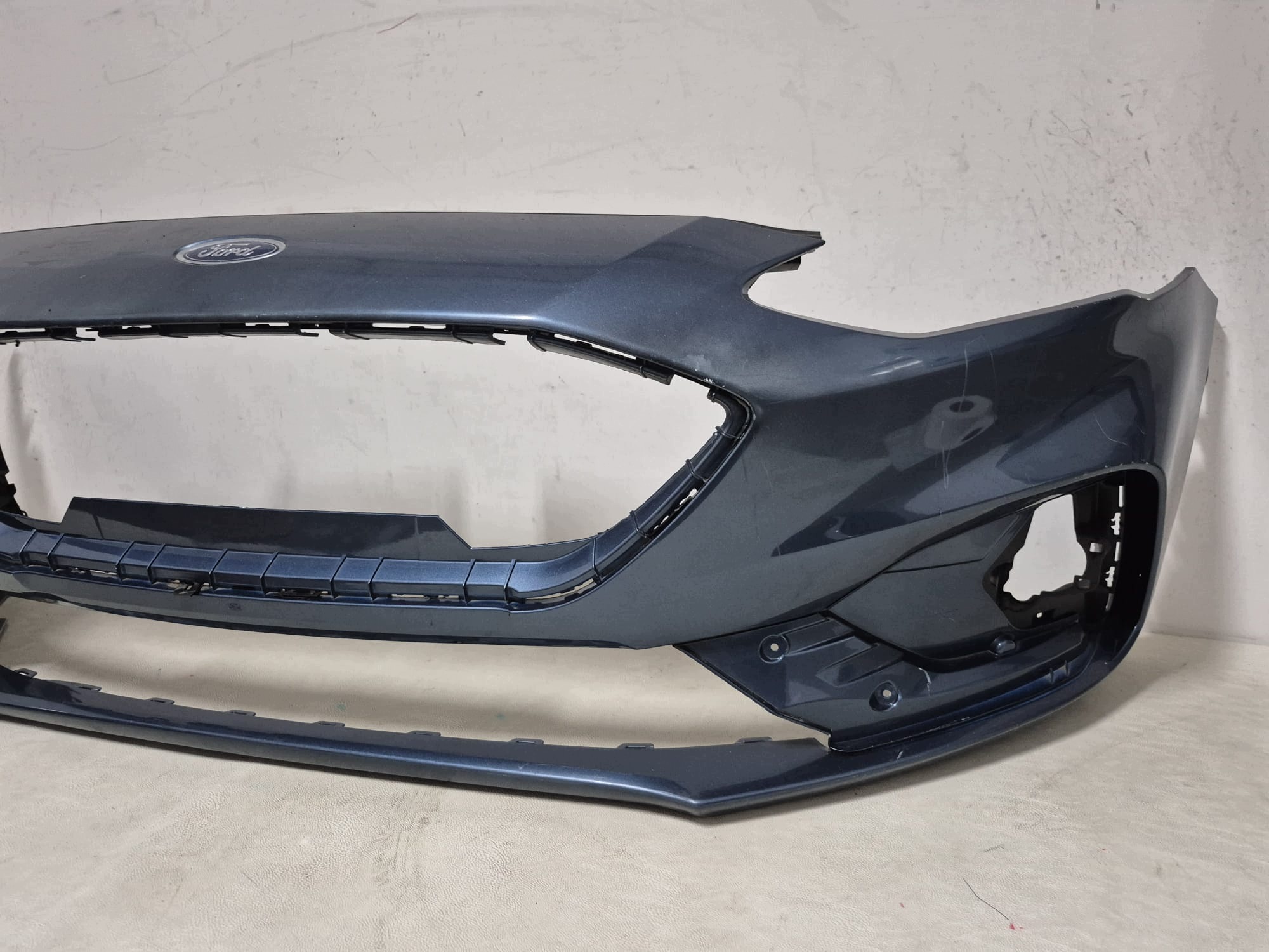 FORD FOCUS IV 4 MK4 ST LINE 18-21 bumper front front PDC + GORA