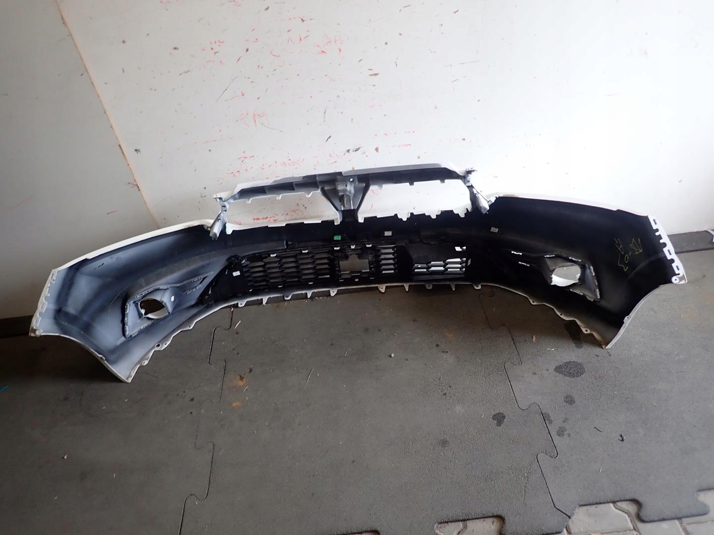 bumper front front DACIA SANDERO III 2020