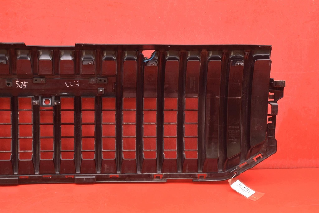 Grille Noir CHROM 602003767AA JAECOO J7 23