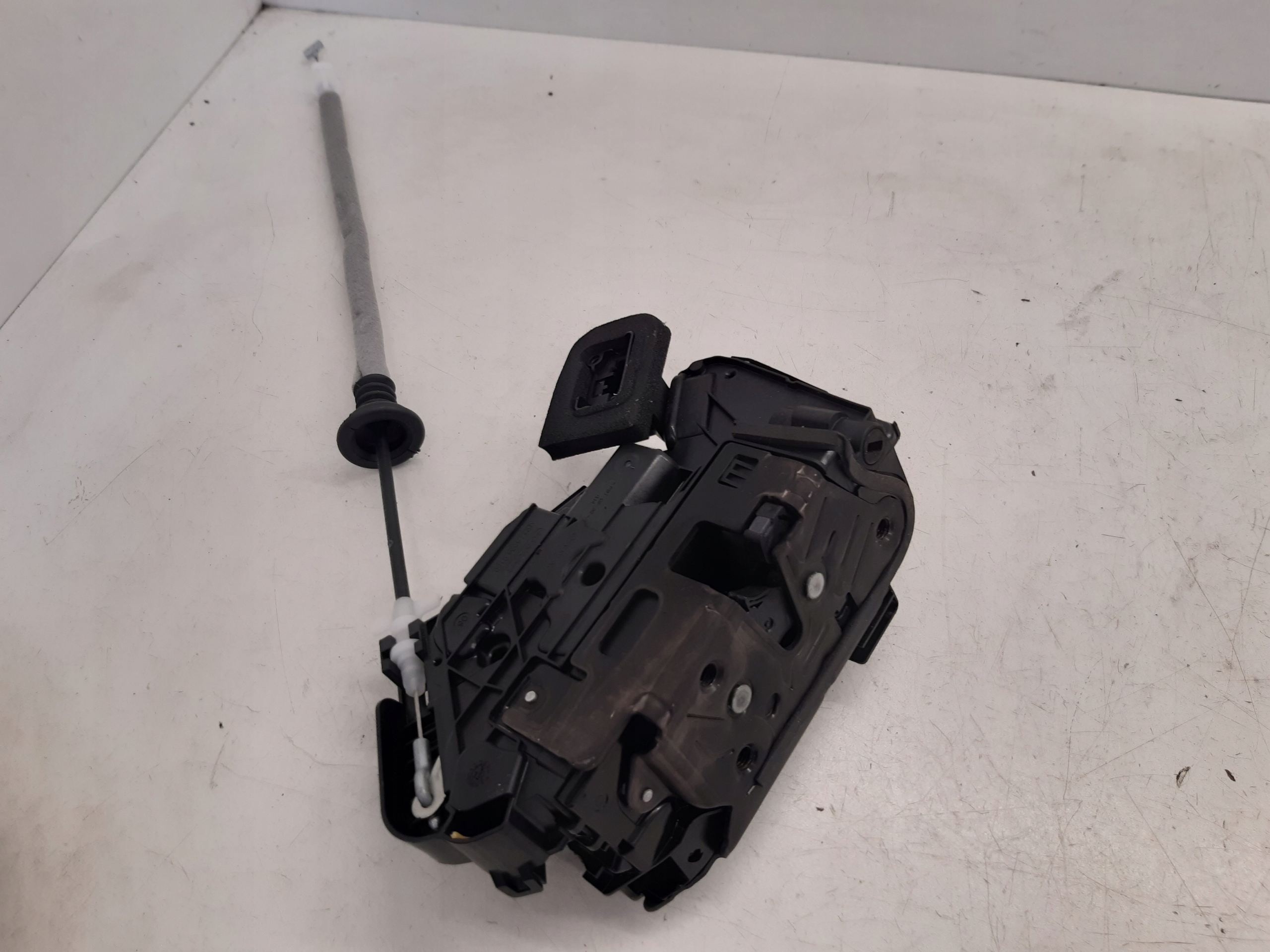 lock right front 5TB837016A Skoda Fabia III LIFT 1,0 MPI