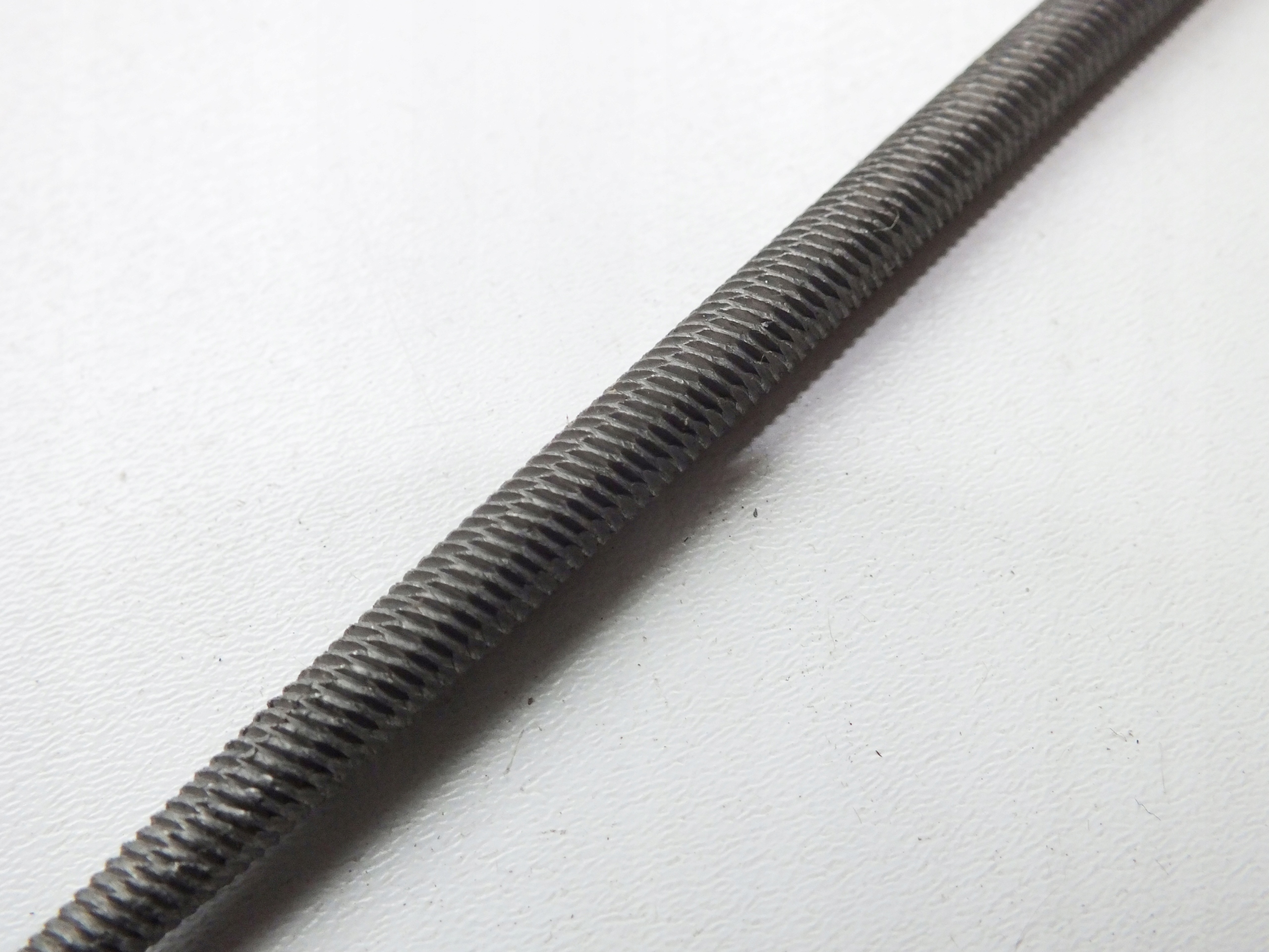 Pilnik ślusarski okrągły RPSb 160-1 Produkt polski Marka PRL