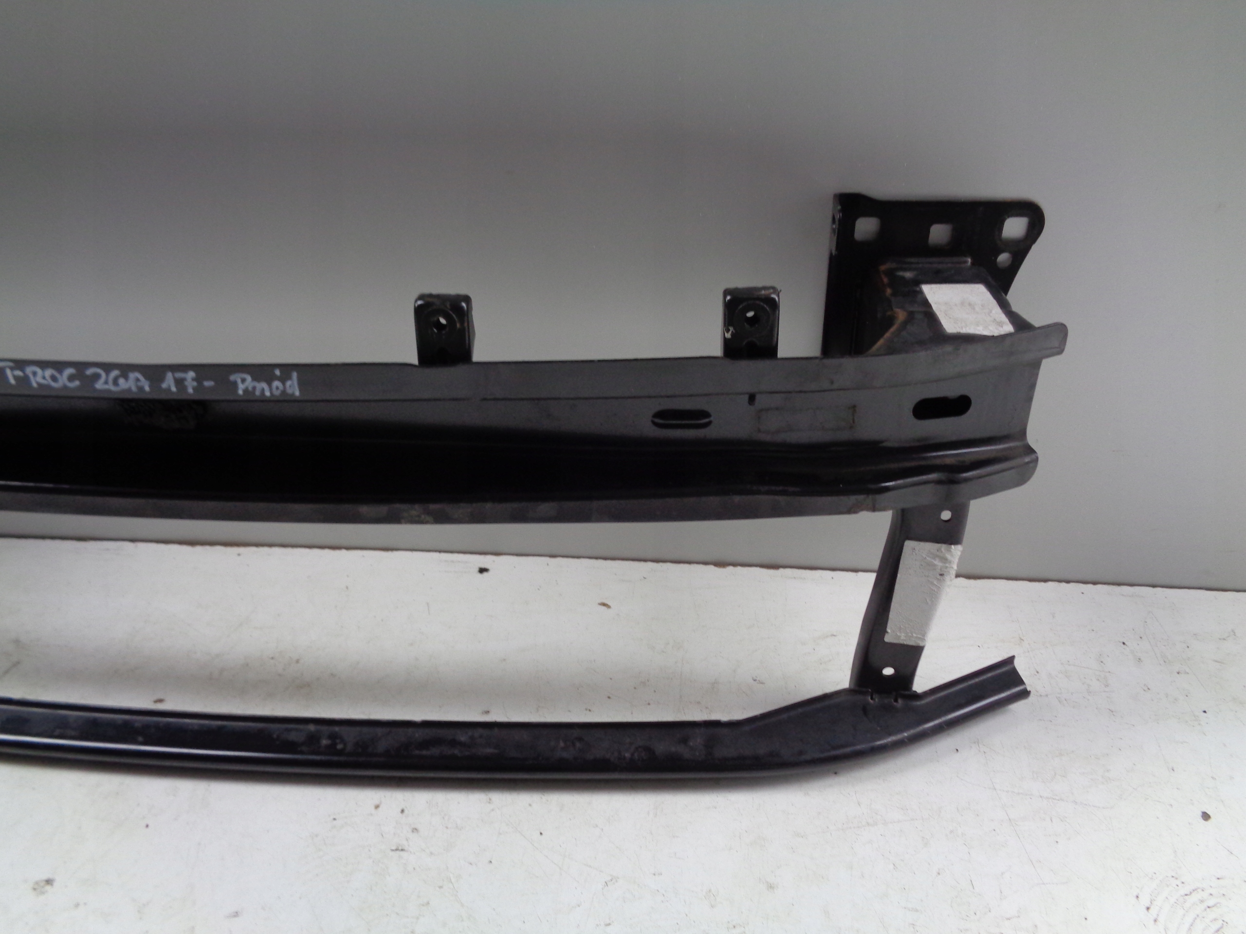 pillar bumper support front VW T-ROC 2GA 17