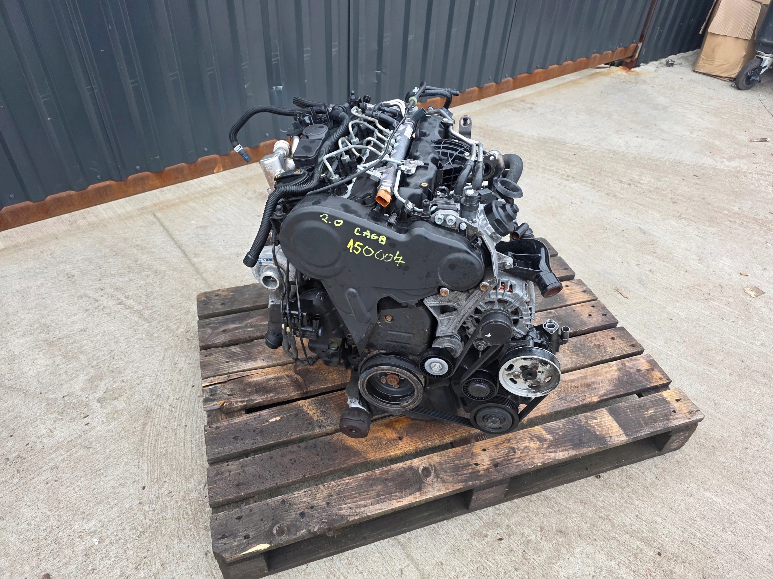 engine complete AUDI A4 B8 A5 A6 SEAT EXEO 2.0 TDI CAG CAGB 150007 KM !!!
