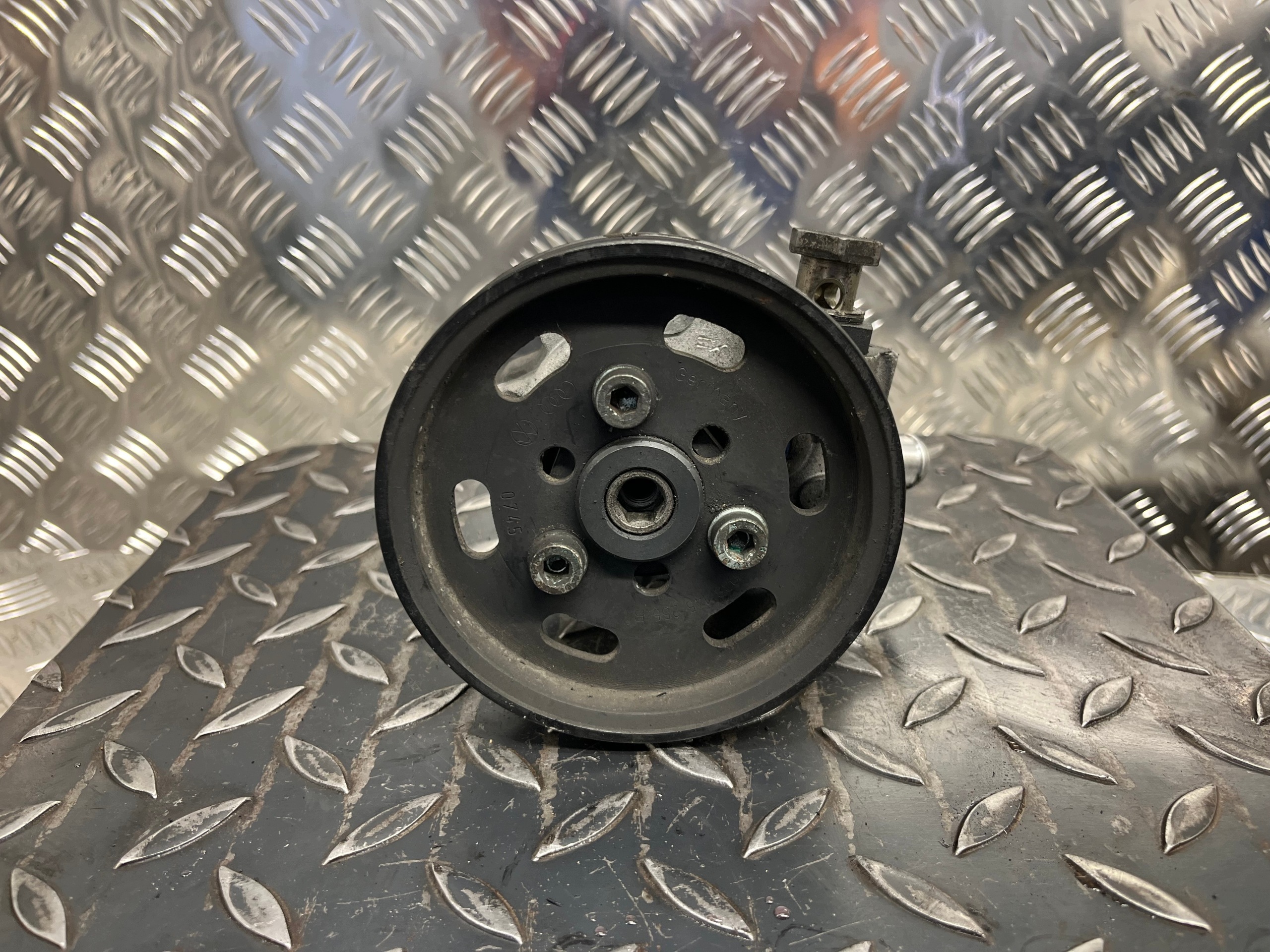 servo pump SKODA OCTAVIA 2 181580