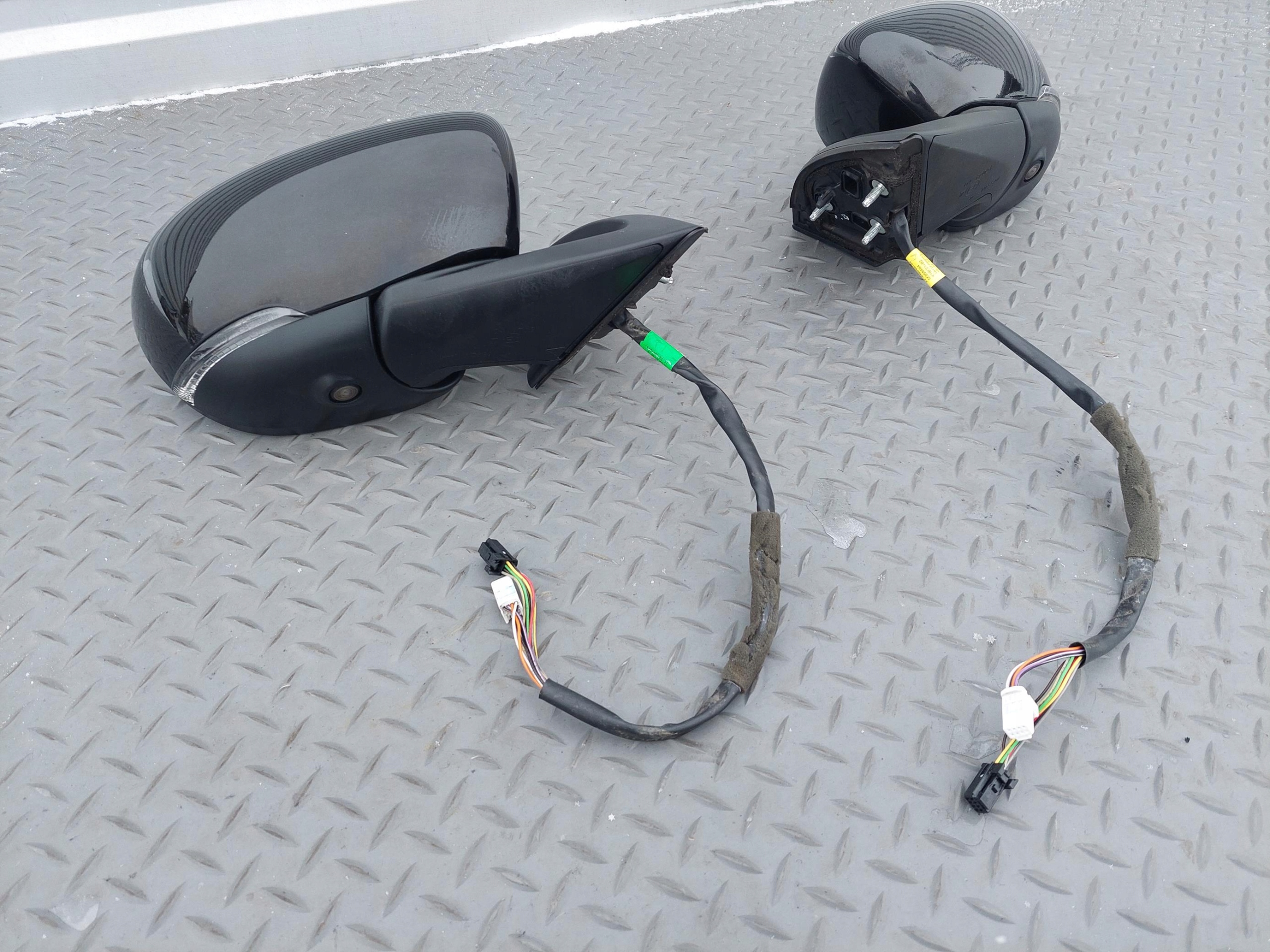 mirror left KAMERA 8+6 PIN 14 PIN NISSAN LEAF II ZE1