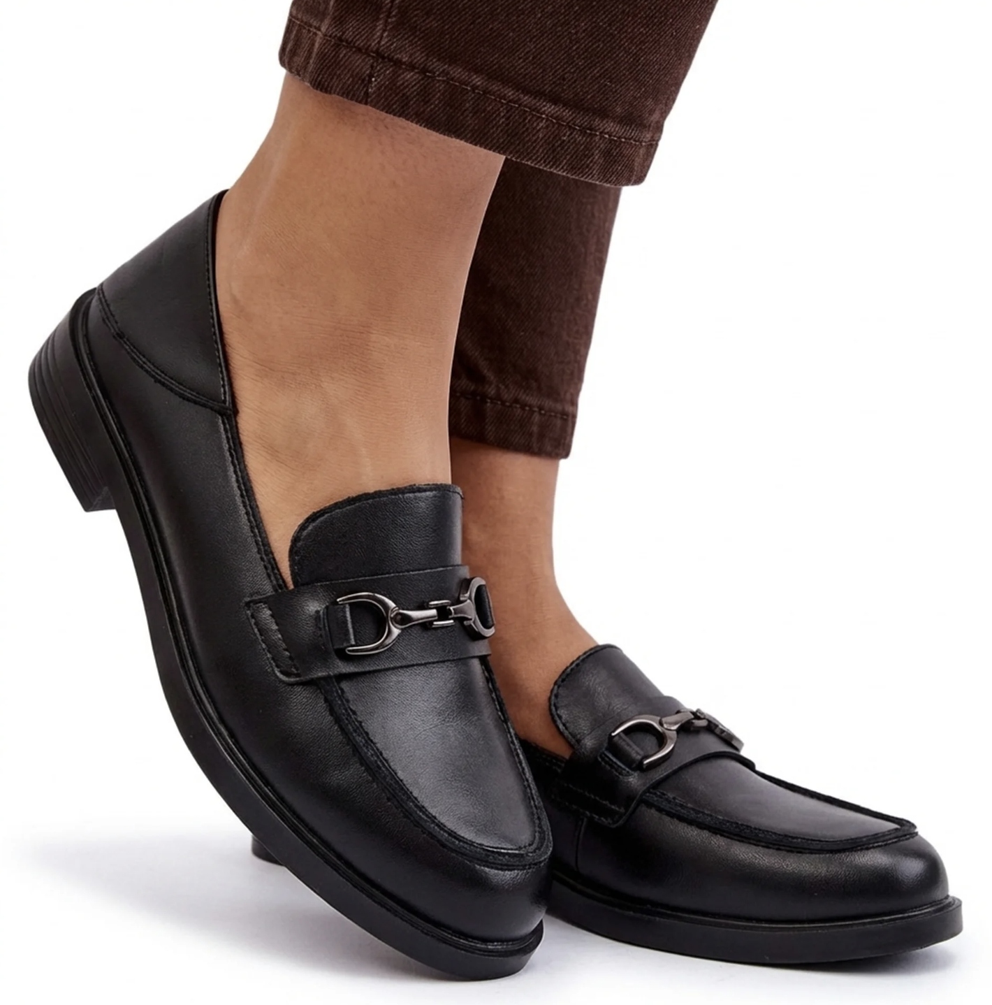 Skórzane Półbuty Damskie Mokasyny Vinceza 18117 Buty Loafersy Czarne 39