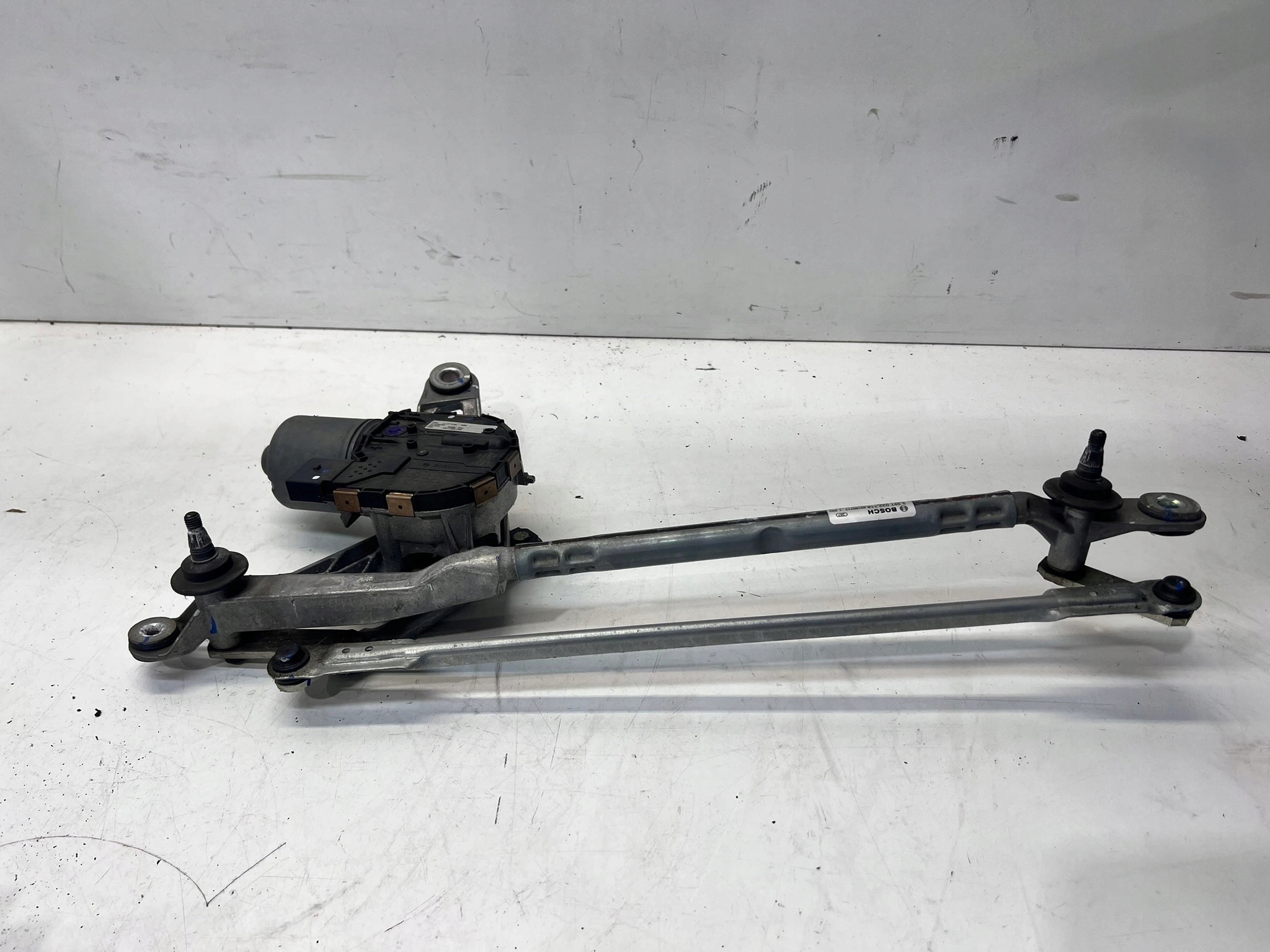wiper mechanism front AUDI A4 B9 8W1955023B
