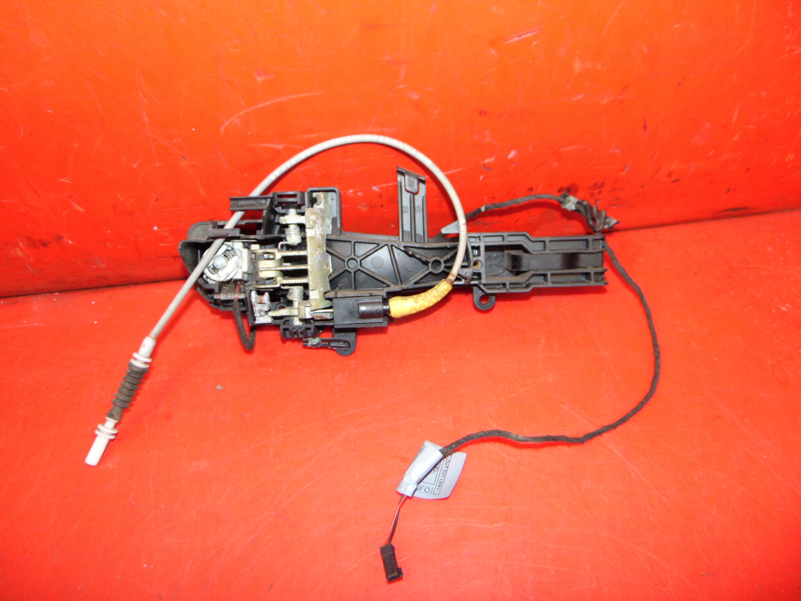 BMW 1 E82 E81 E88 handle door left front 475