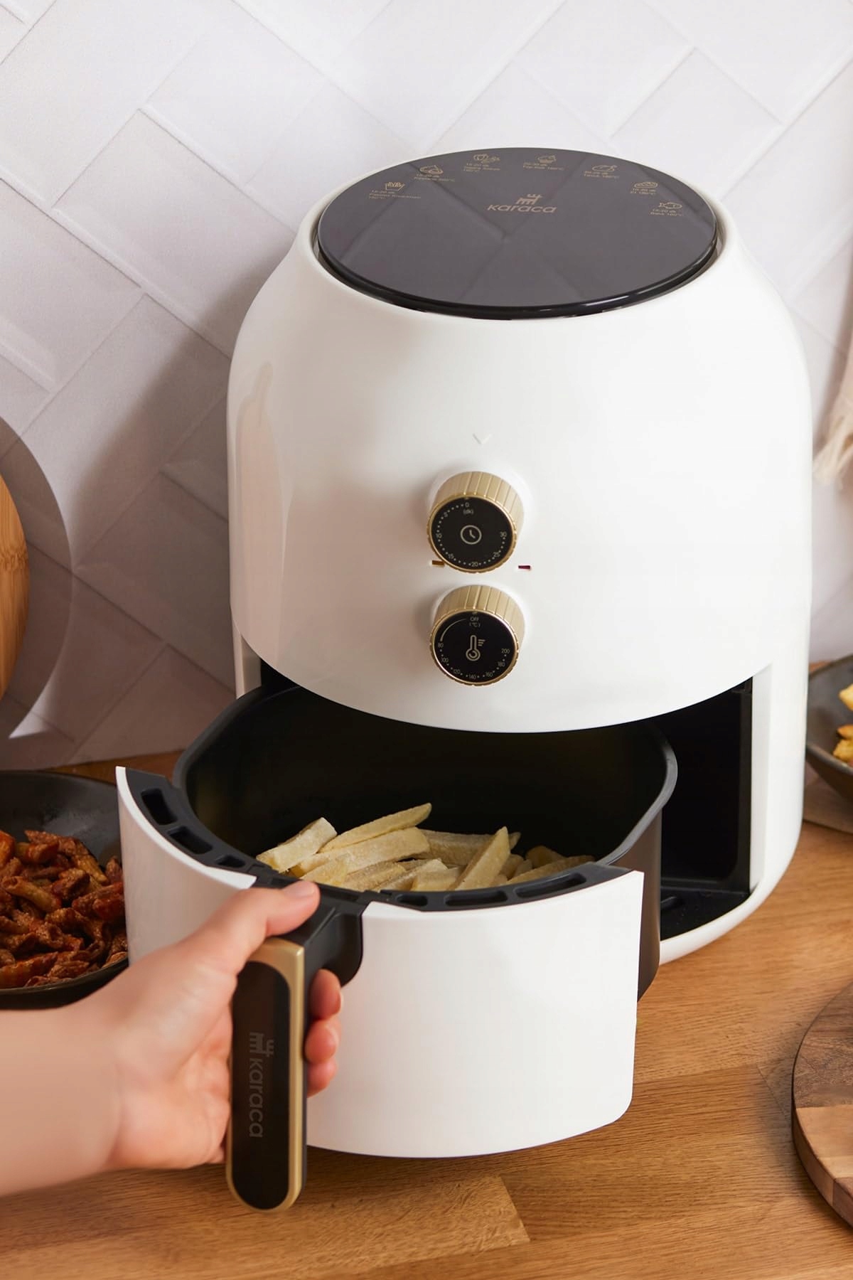 KARACA Frytkownica Beztłuszczowa 3.5L 1300W Energooszczędna Zdrowe Smażenie — miniatura 3