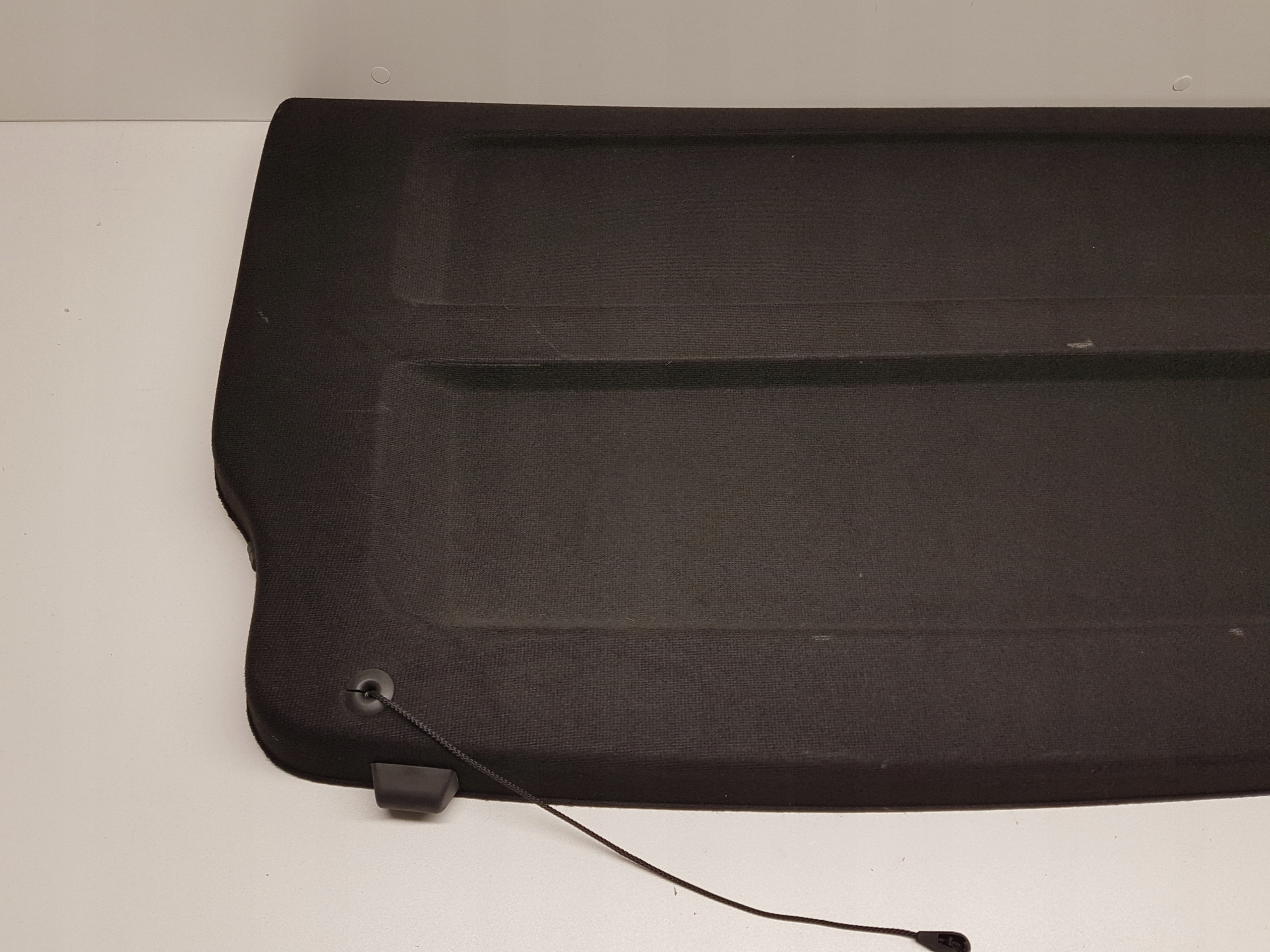 7356311560 - JEEP RENEGADE ЗАДНЯЯ ПОЛКА БАГАЖНИКА ОРИГИНАЛ