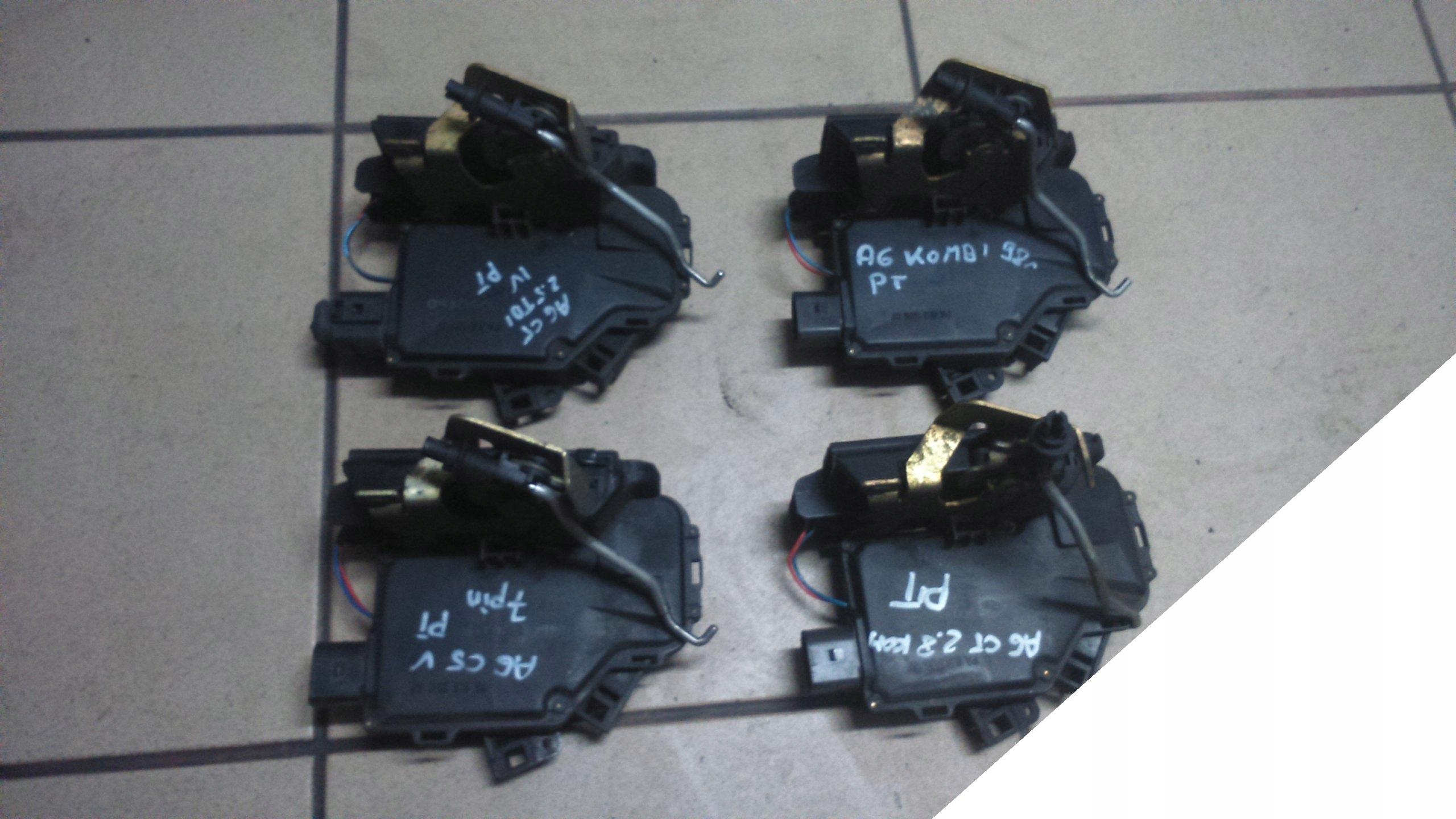 AUDI A6 C5 97-04 ZAMEK PRAWY TYLNI TYŁ 4B0839016B