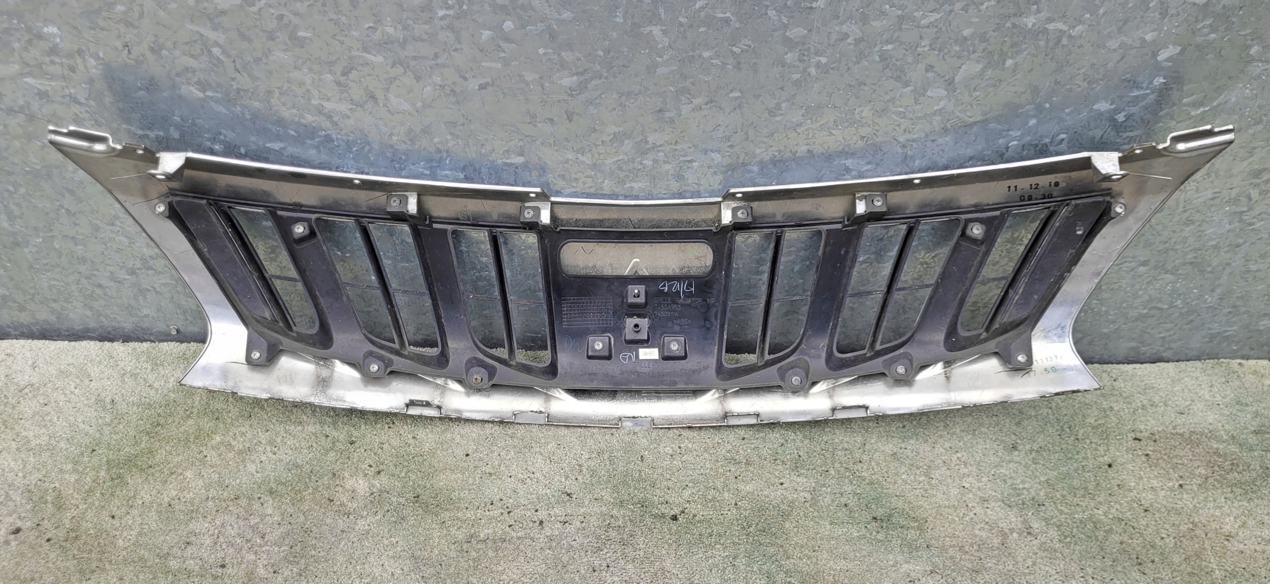 Mitsubishi L200 K60T Kühlergrill FRONTGRILL Kühlergitter - Thumbnail 5