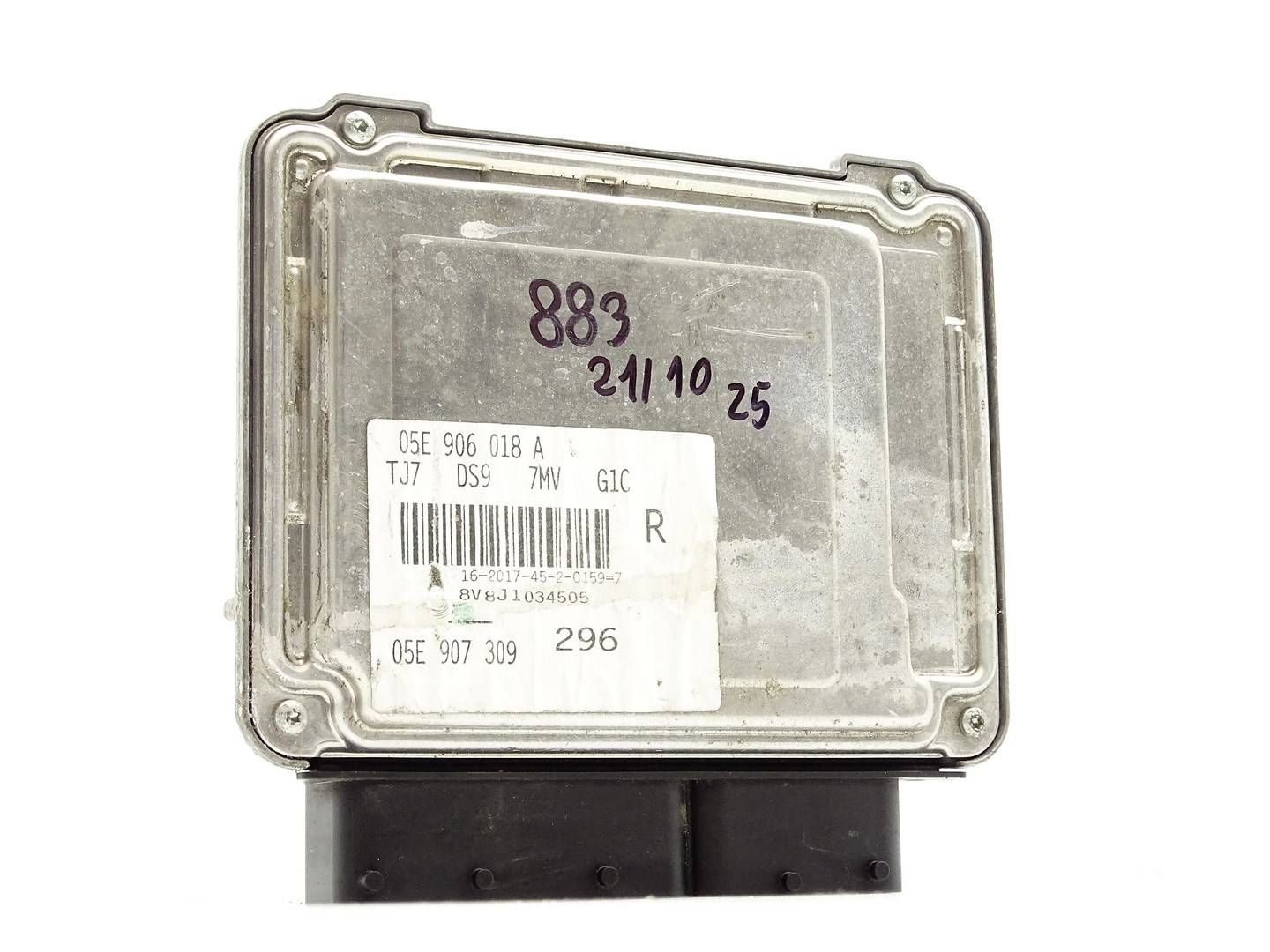 computer control unit of the engine ECU AUDI A3 8V LIFT 1.5 TSI 05E906018A