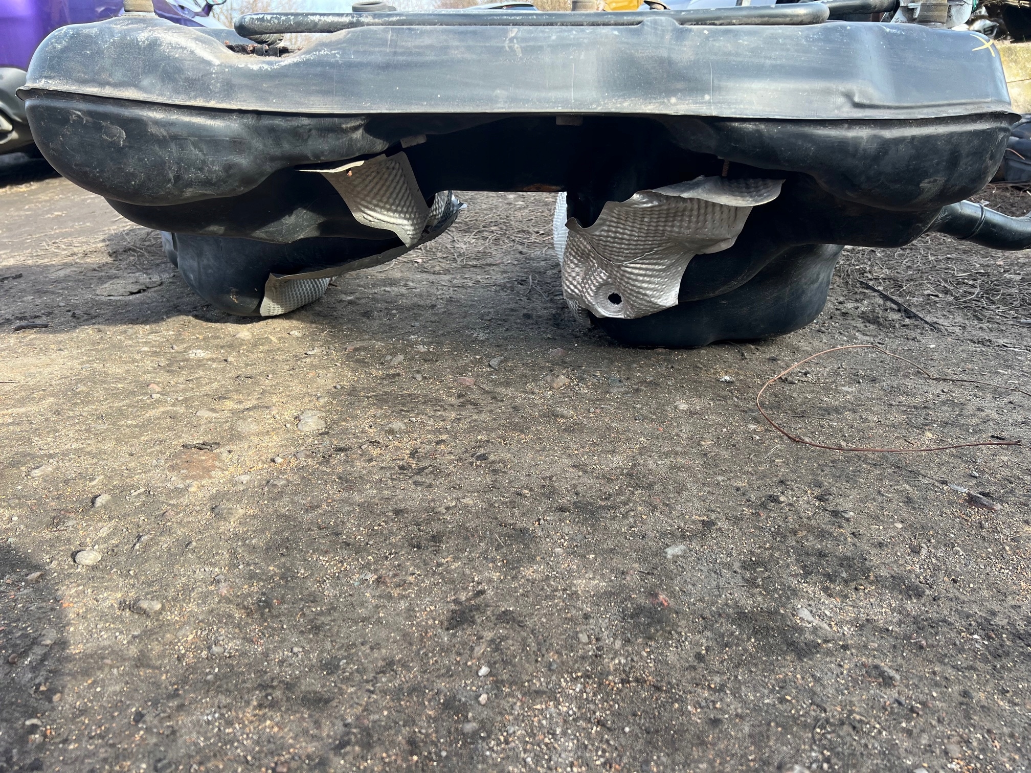 AUDI A8 D4 TFSI tank 4H0201021BJ