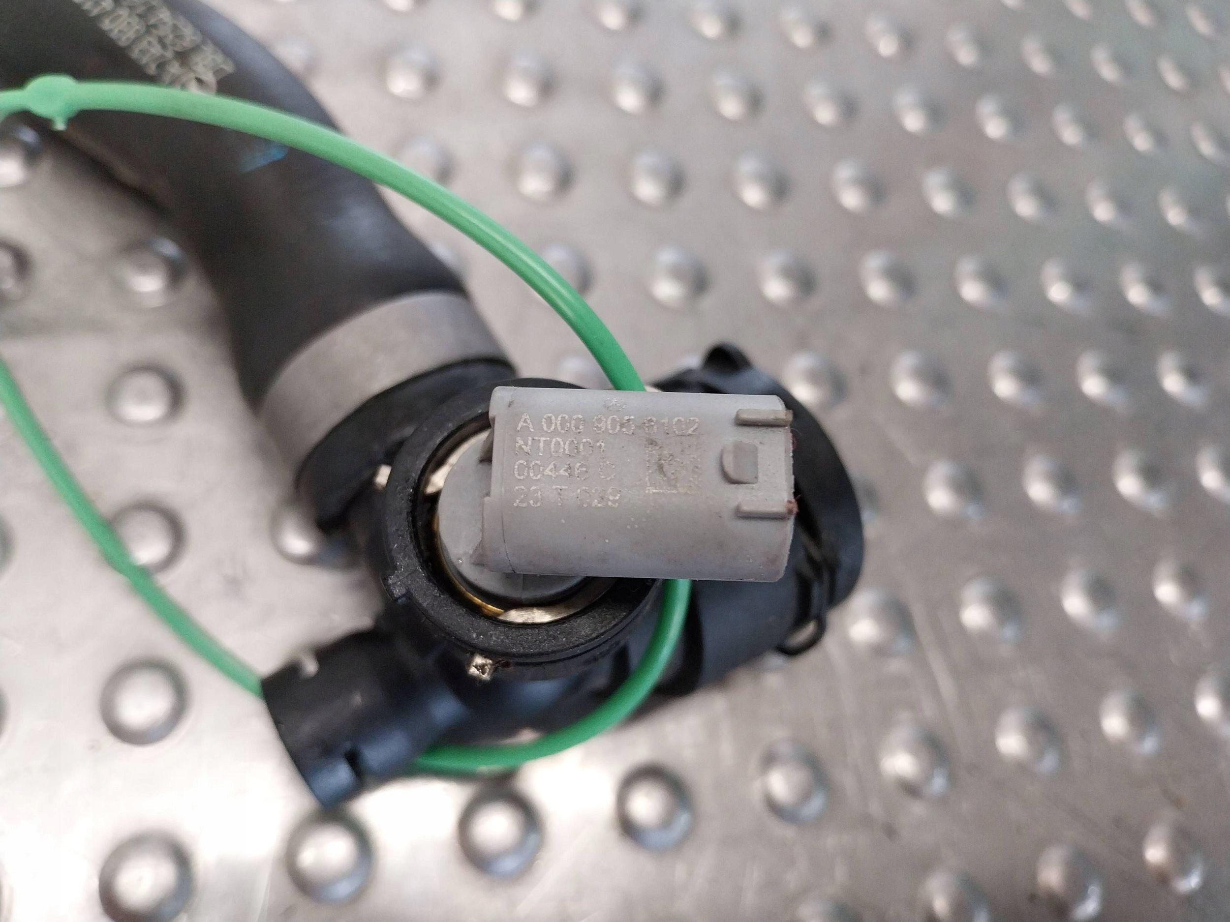 prijenos vode snimač A2438304100 MERCEDES EQA EQB H243 H247 X243