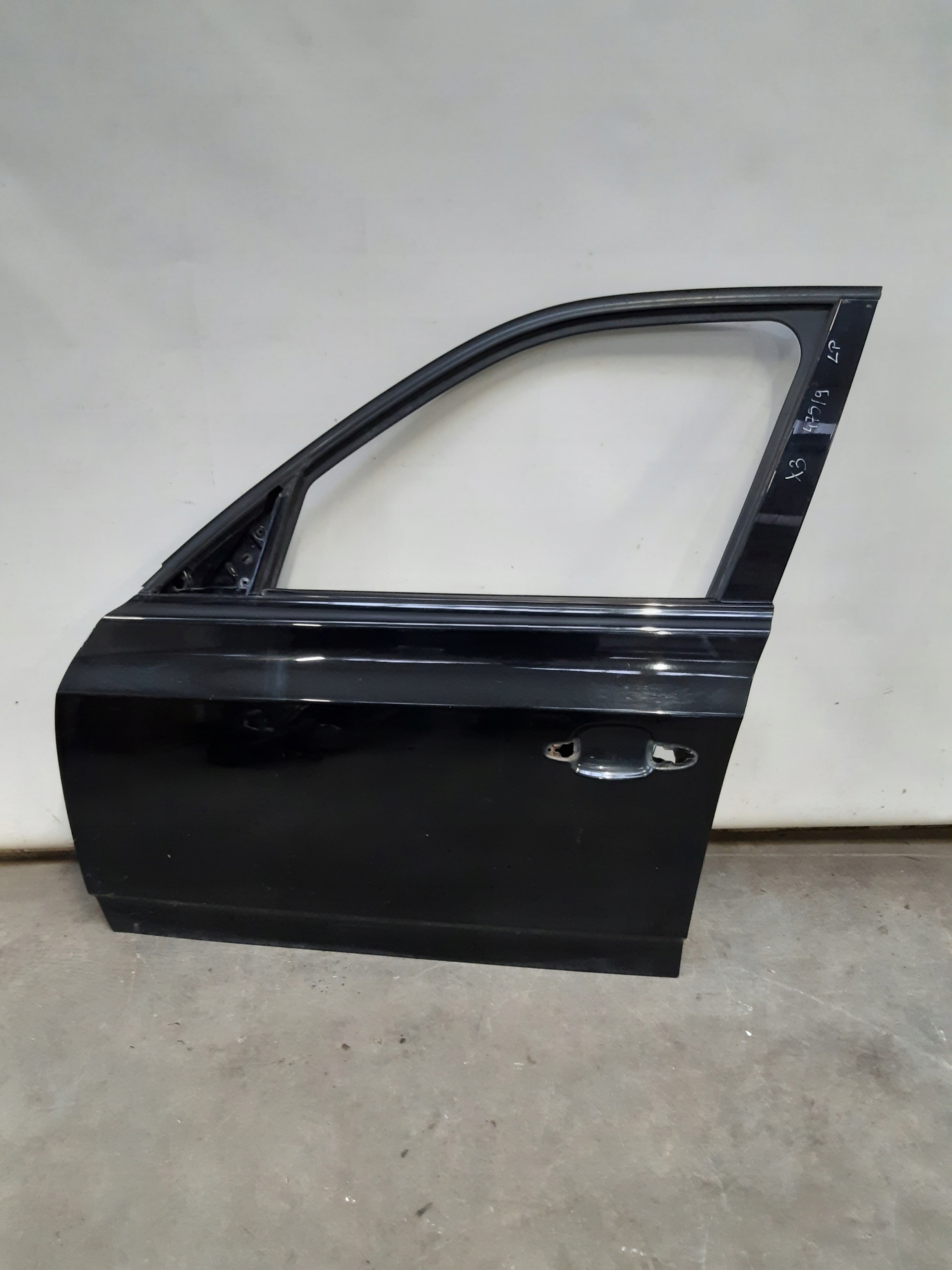 door left front 475/9 BMW X3 E83