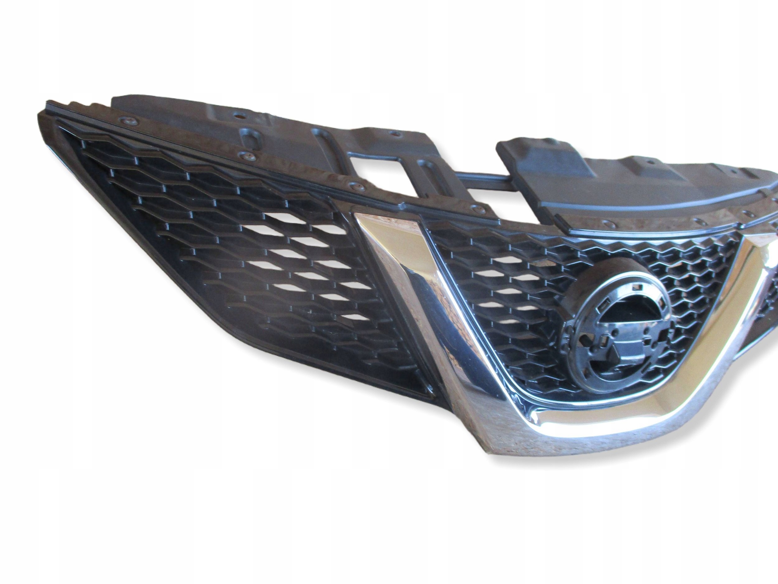 Grille NISSAN QASHQAI J11