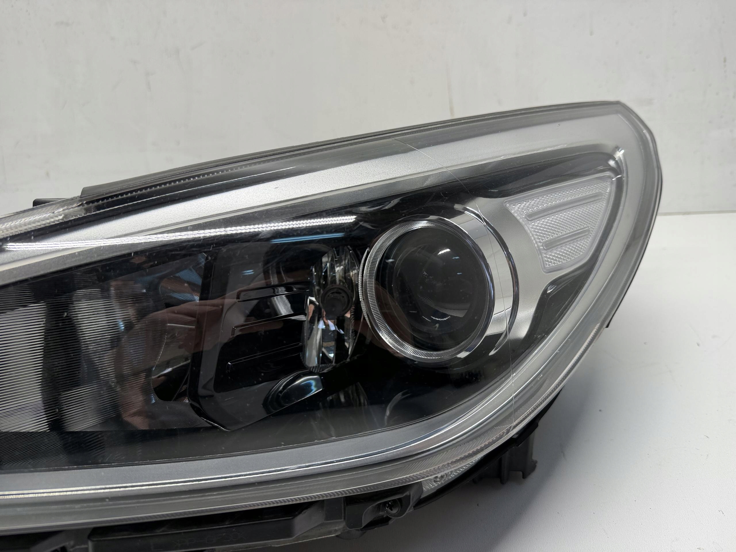 HYUNDAI I30 III light left left front front 17-21 92101-G4030