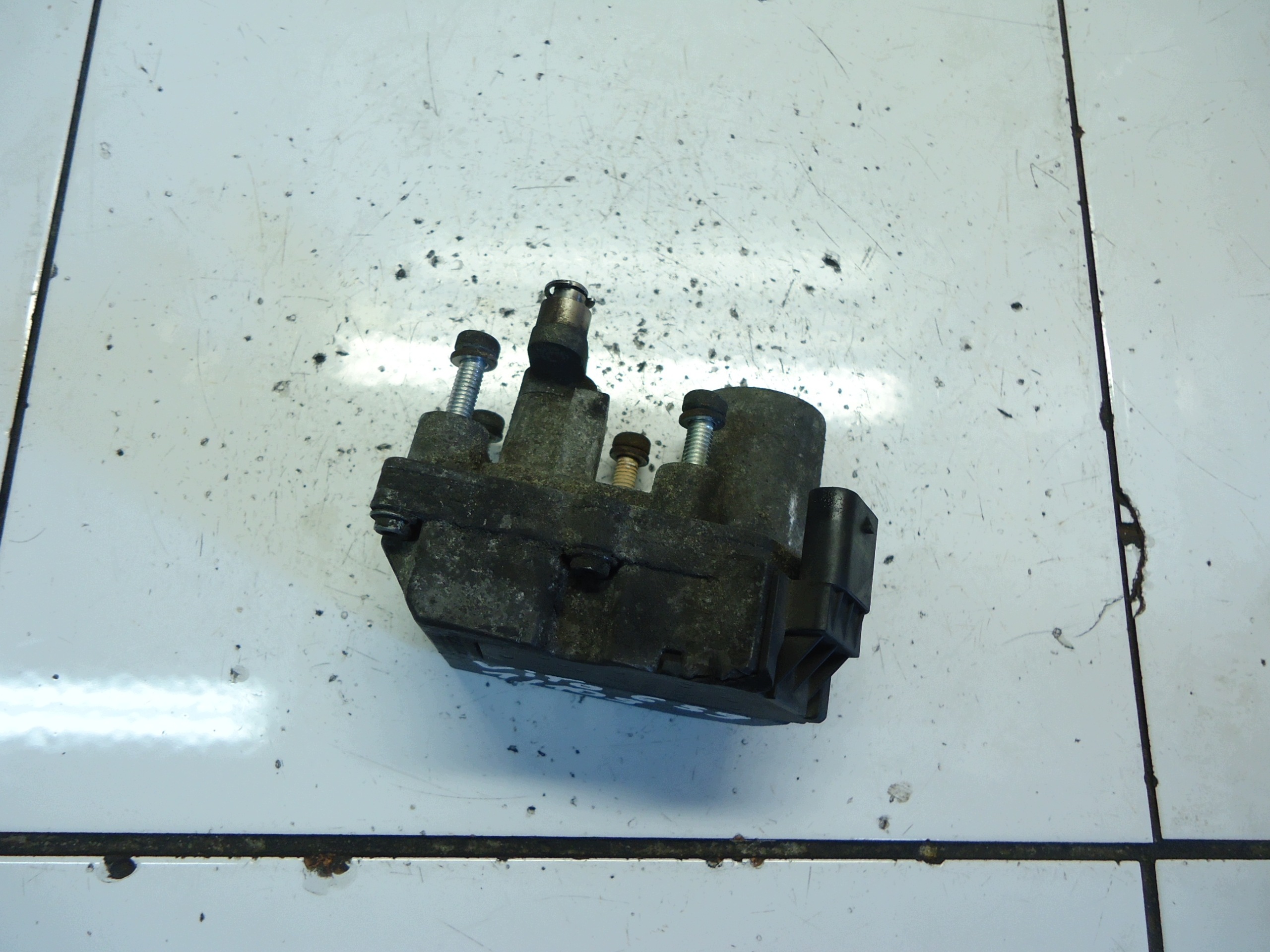 MERCEDES VITO W639 2.2CDI Régulateur Turbines A2C53166097