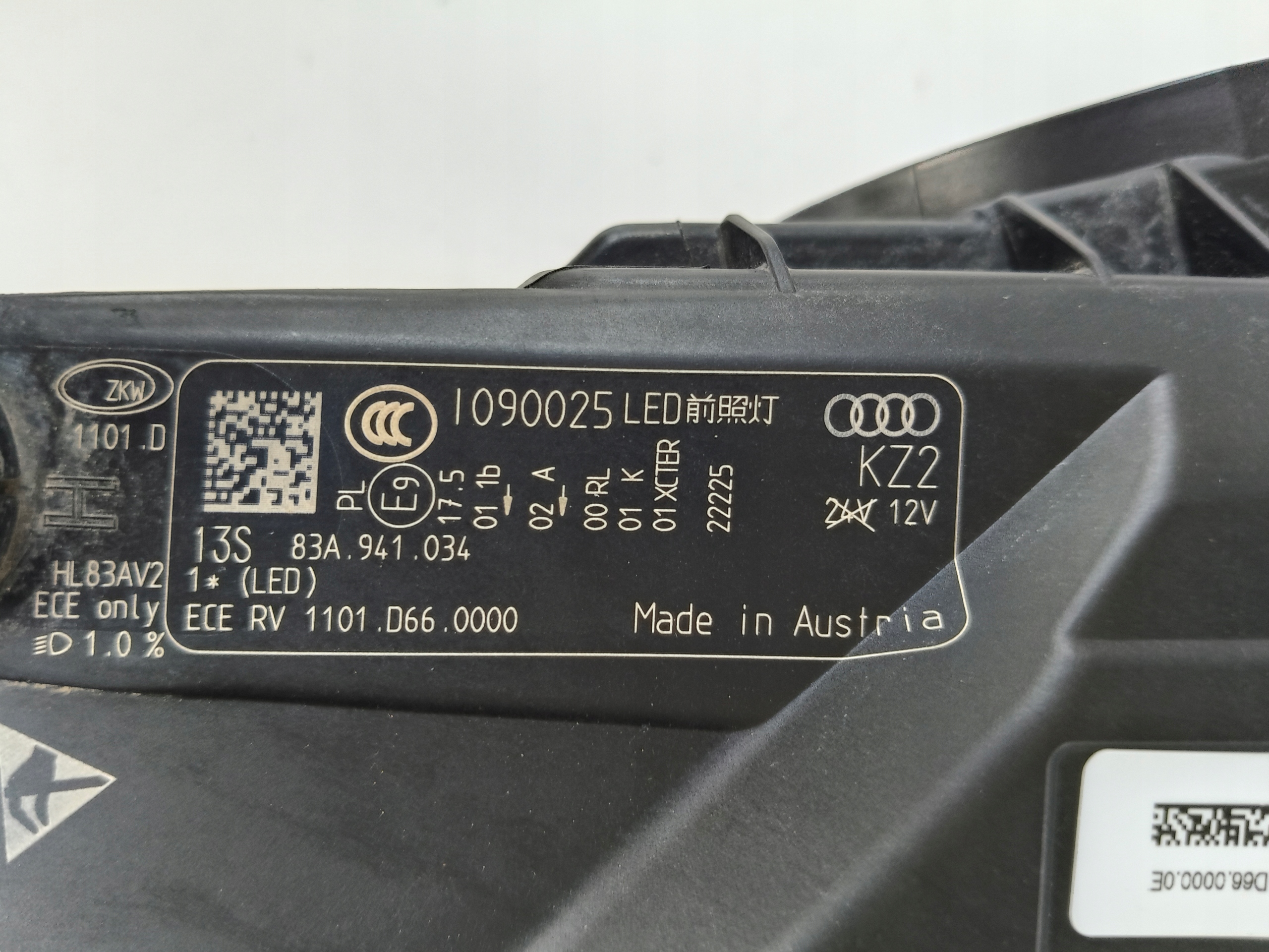 Licht rechts REFLEKTOR AUDI Q3 II 83A 18- FULL LED