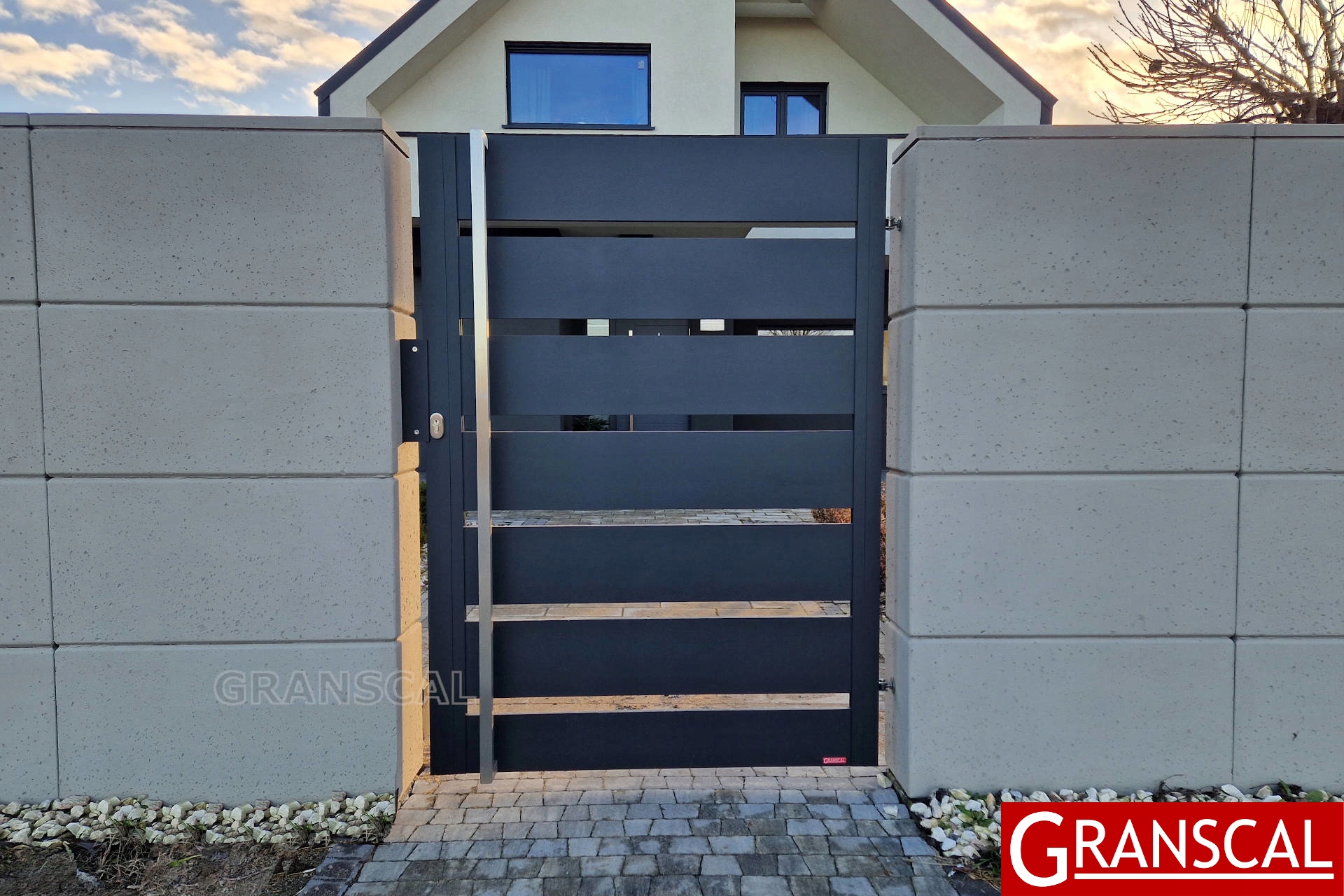 Uliczka furtka nowoczesne płot brama Poznań Marka inna