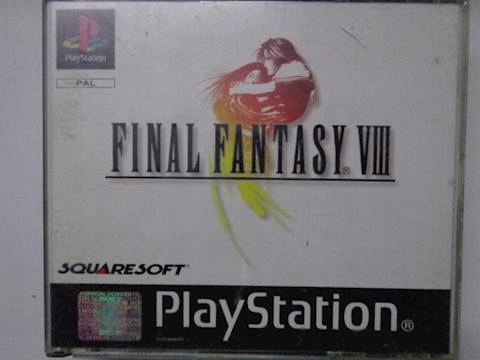 Final Fantasy VIII PS 4 plyty