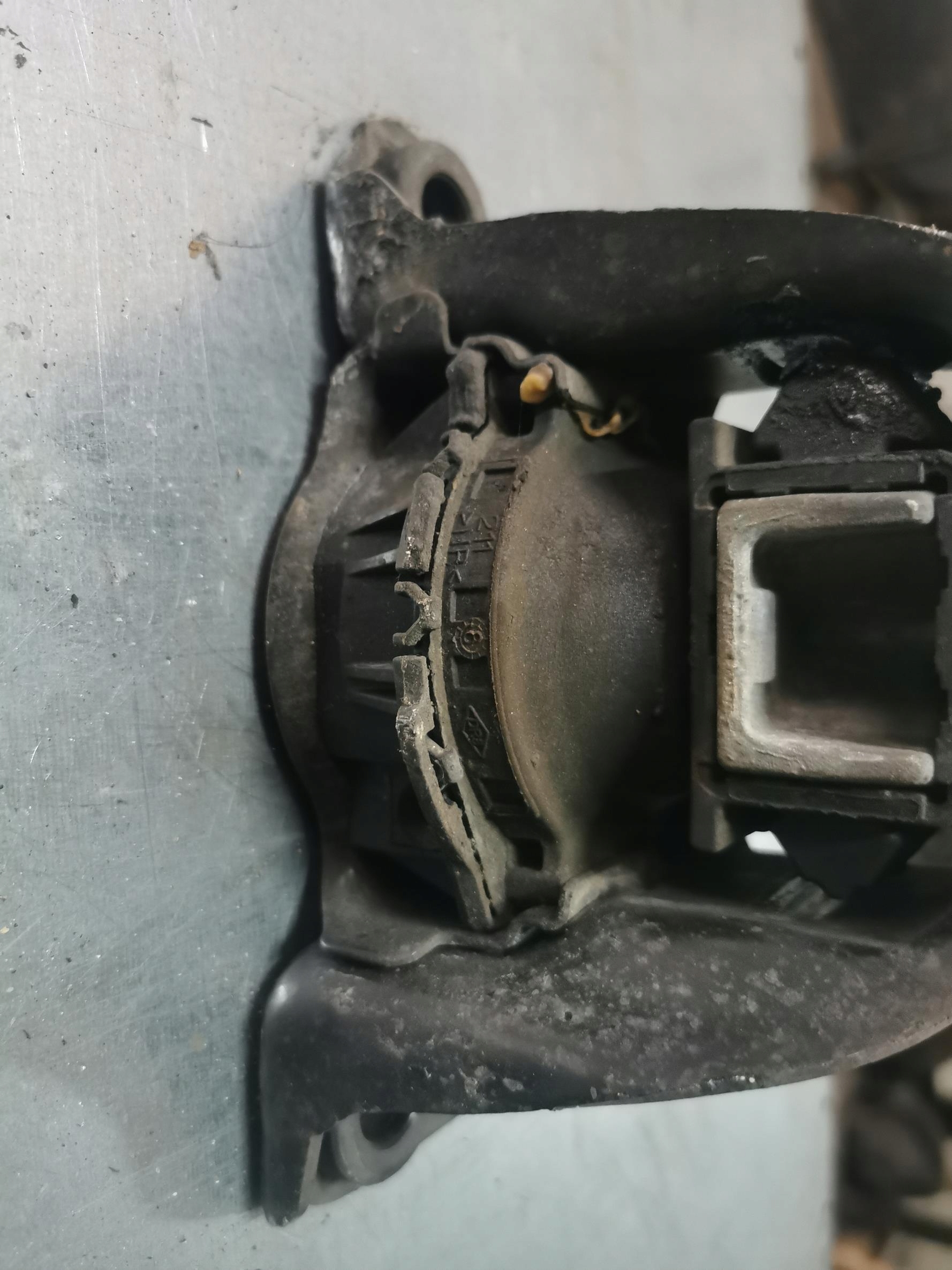 airbag engine mount RENAULT KADJAR and 1.2 TCE 112846249R