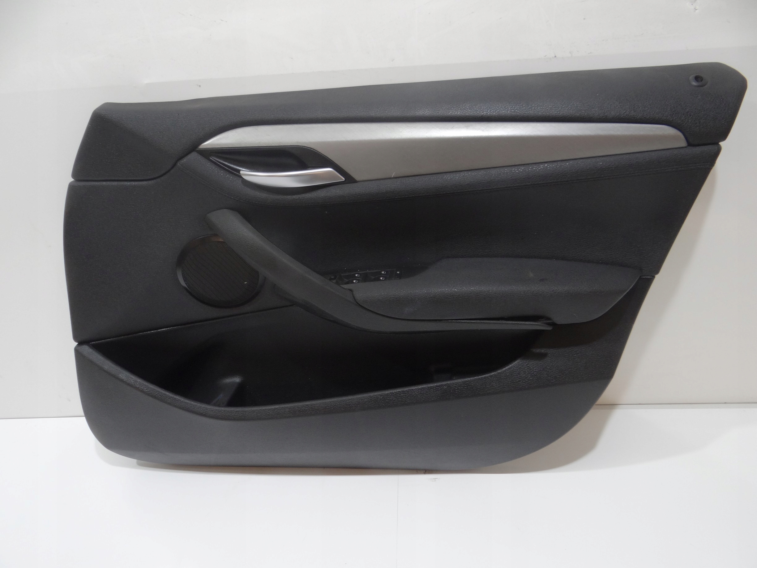 side door right front BMW X1 E84 OE (14753636)