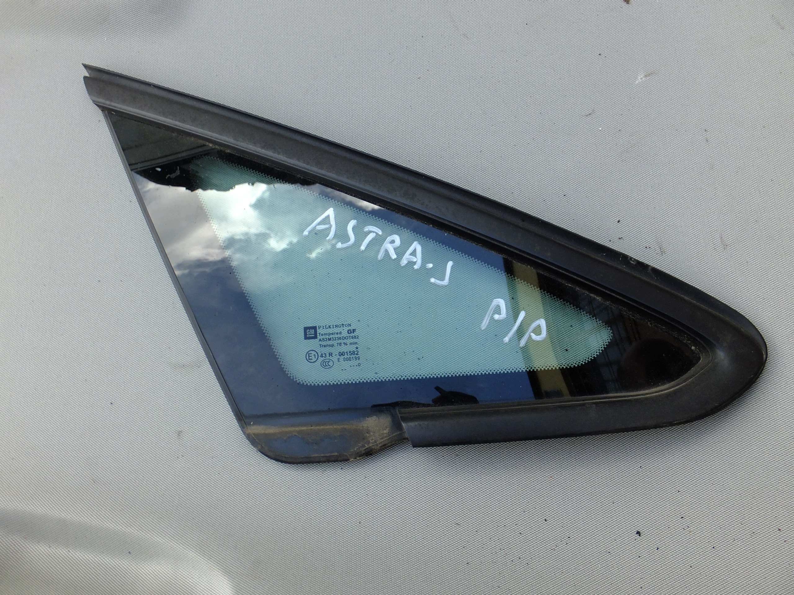 window right front opel astra J IV 2010r
