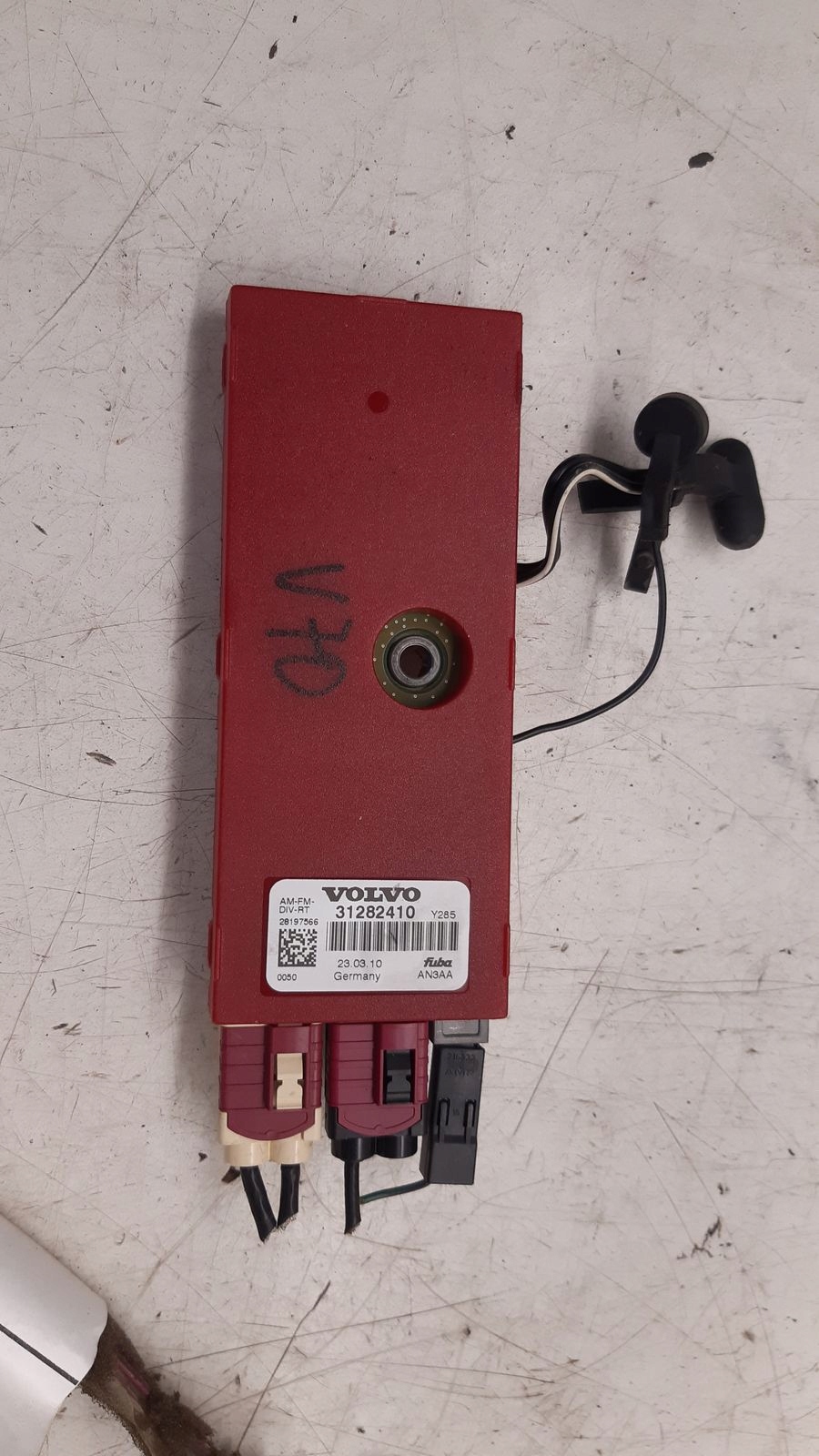 antenna amplifier Volvo V70 III kombi LIFT 2,0D