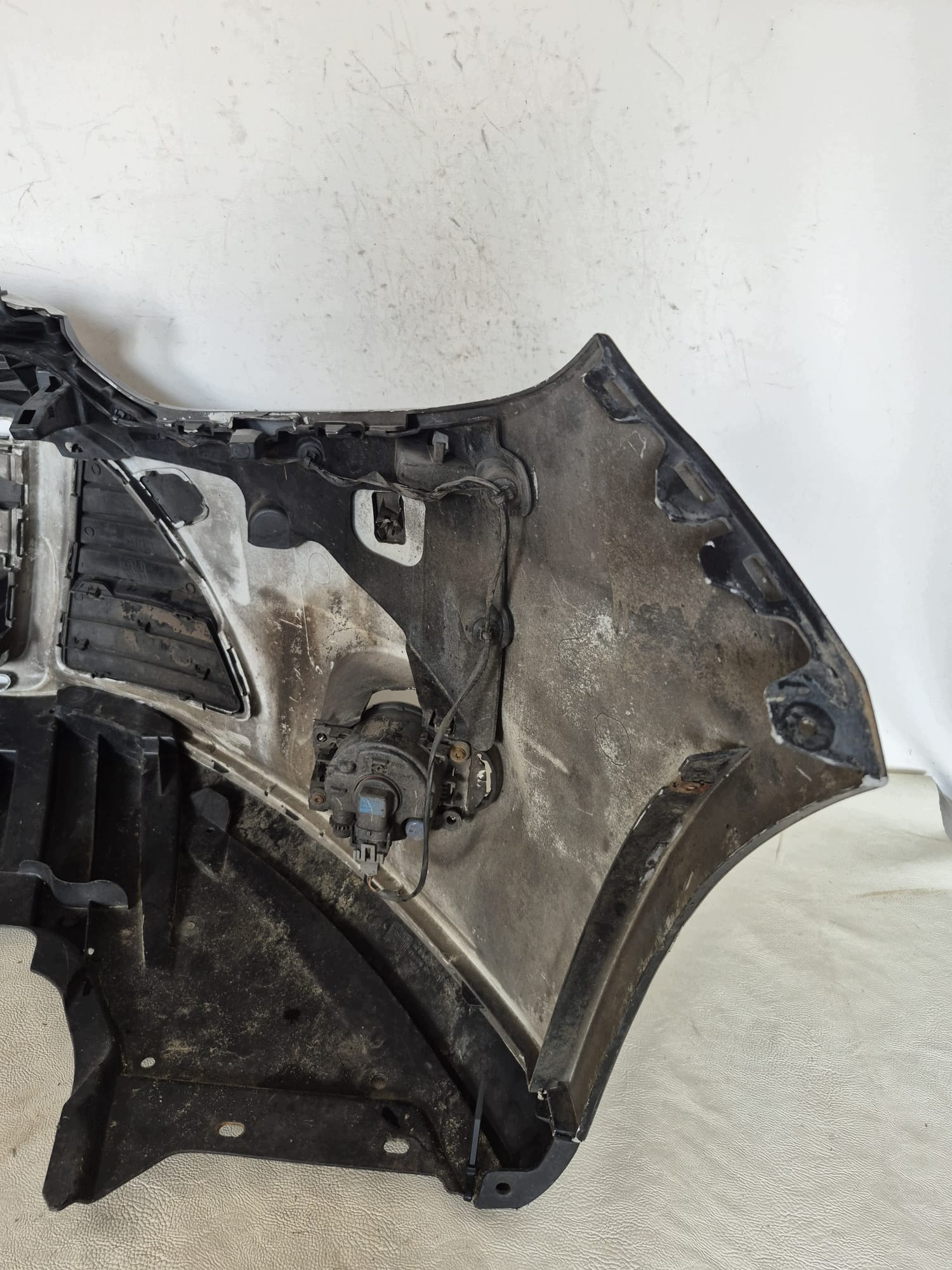 FORD FOCUS MK3 11- bumper front front SPR BM51-17757-A LAK.F8