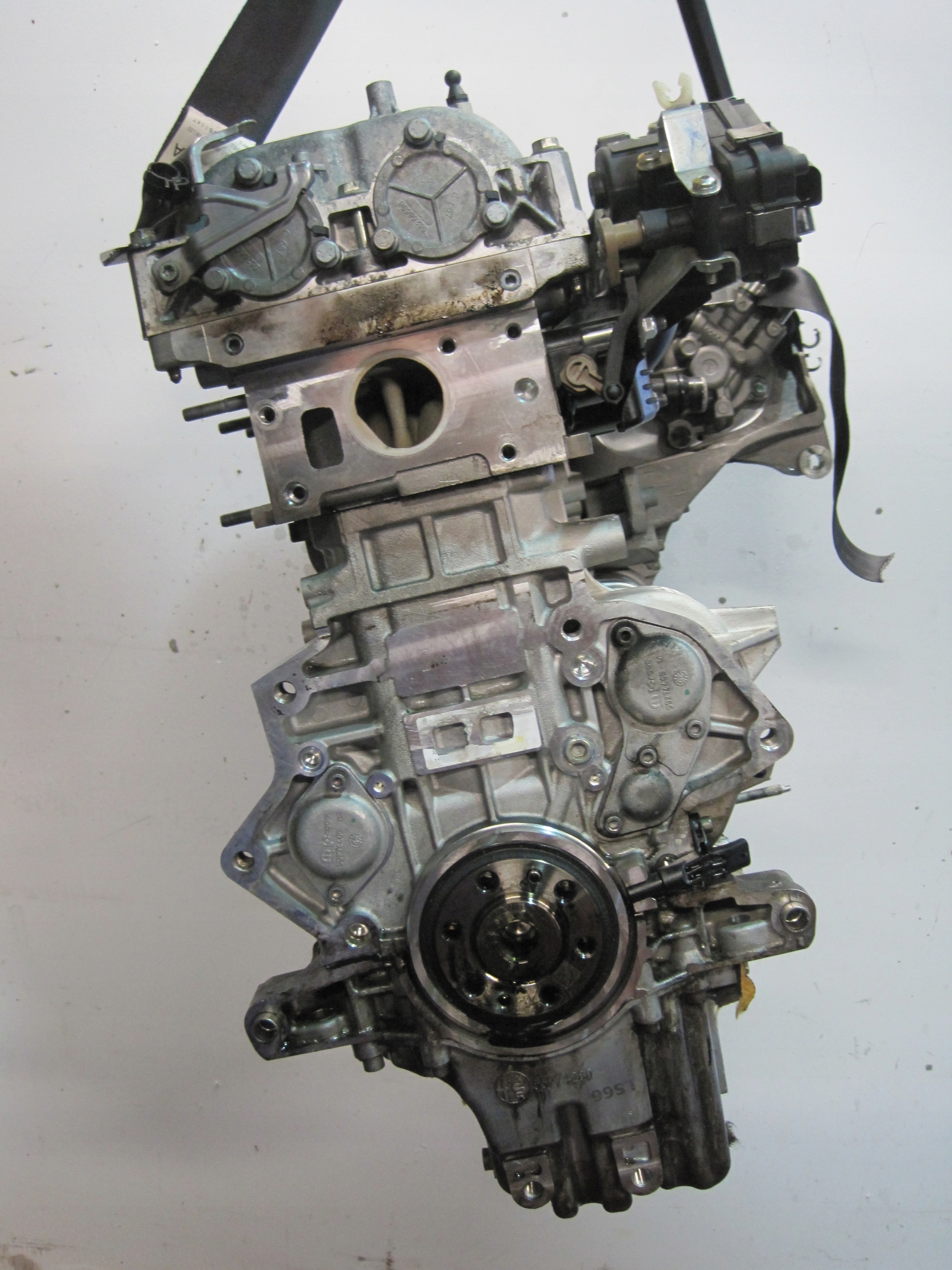 двигатель без навесного ALFA ROMEO GIULIA 2,2D 46335975