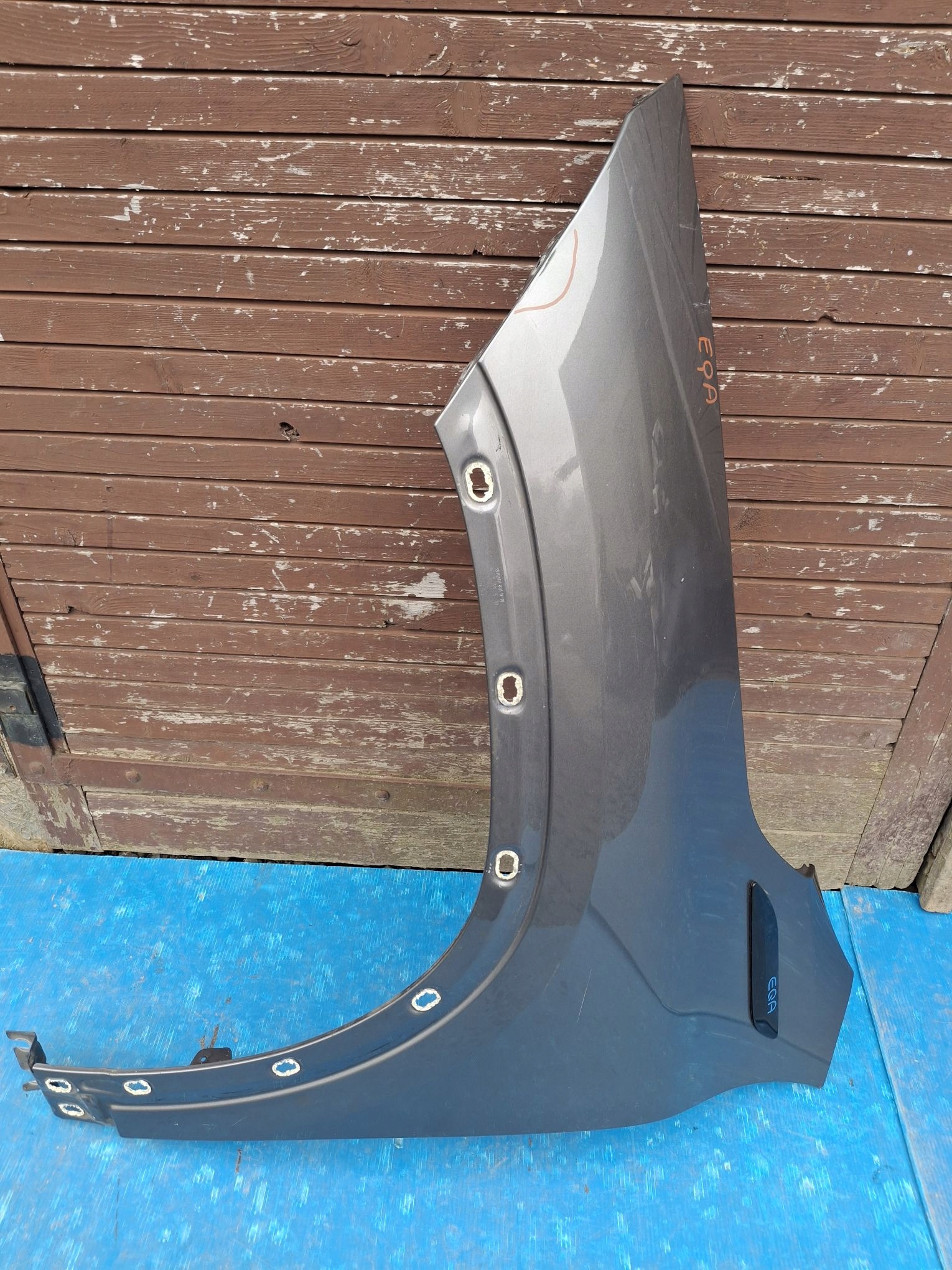 fender left front MERCEDES EQA 2021R-> H243