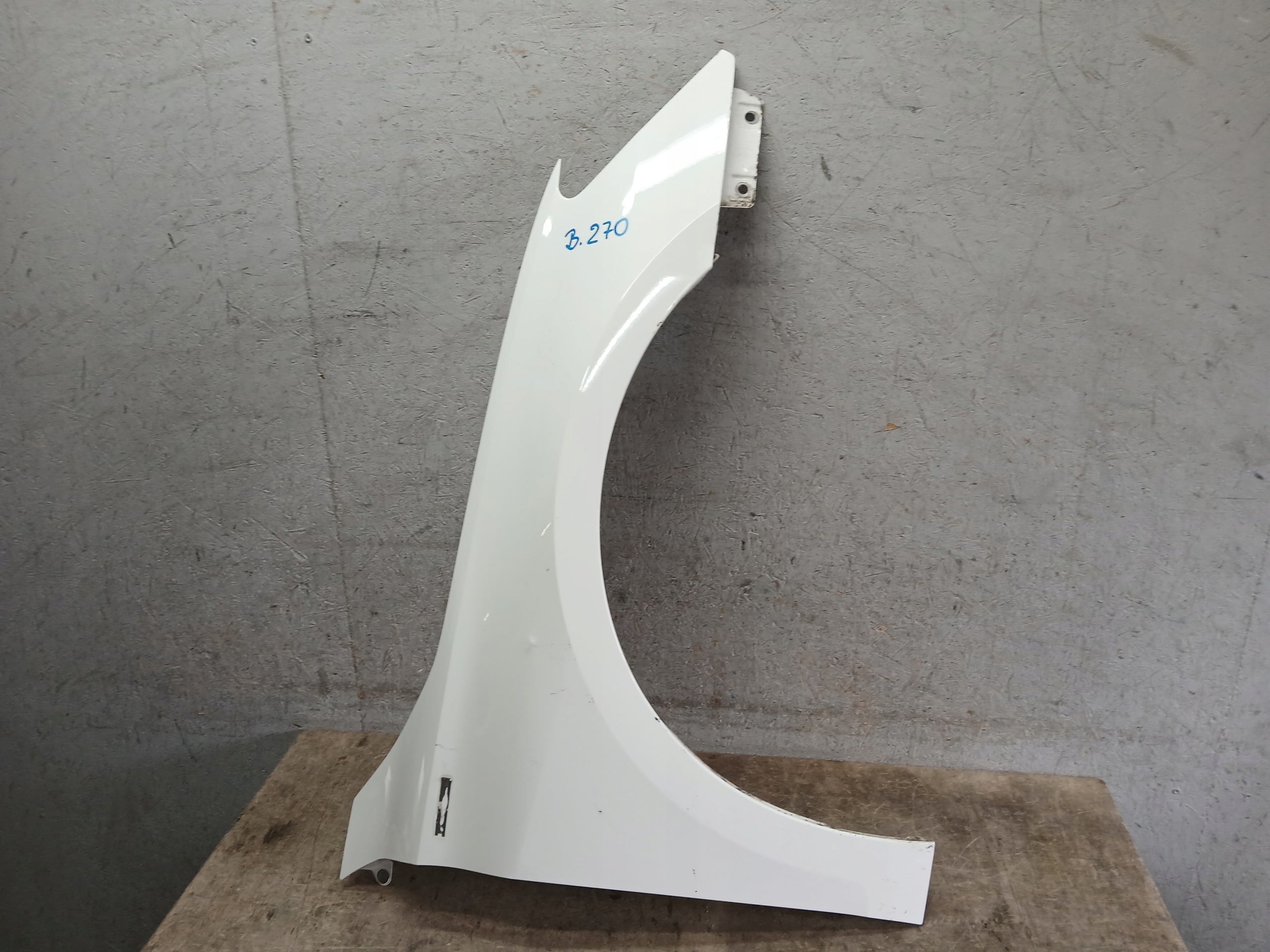 fender front right AUDI A3 8Y0