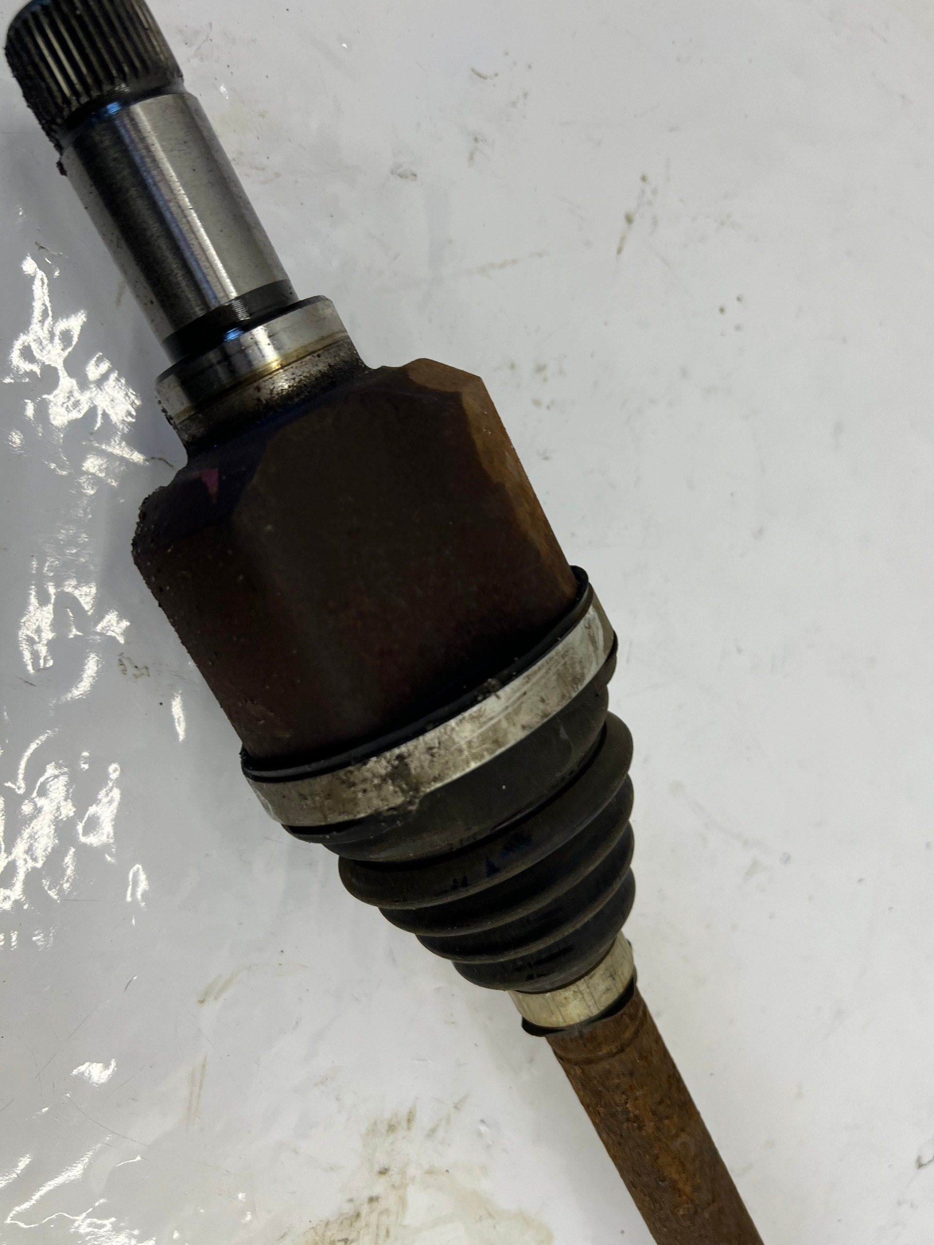 semi-axis left front MANUAL 9809149380 PEUGEOT 308 2 II T9 1.6 HDI