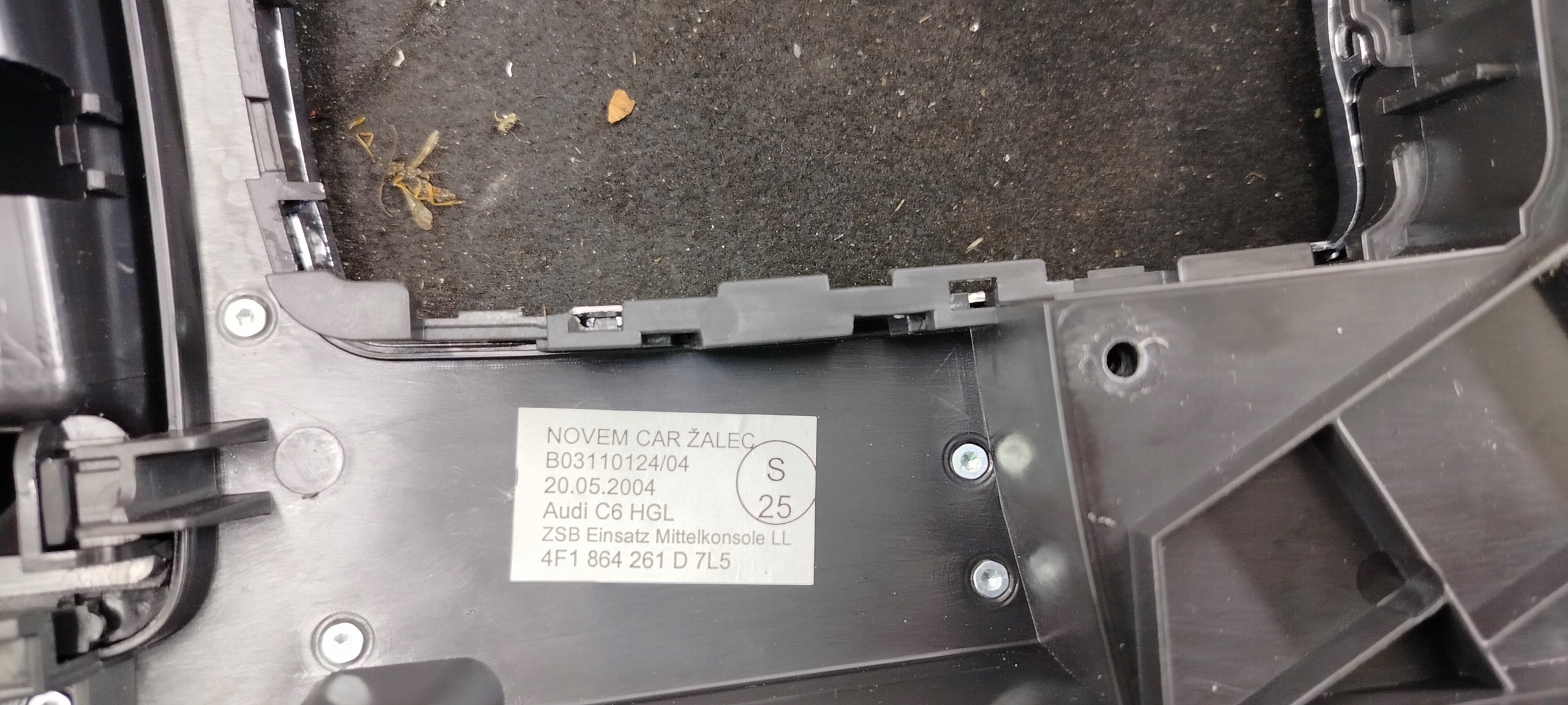 AUDI A6 C6 complete PANEL MMI tunnel central 4F1857951C