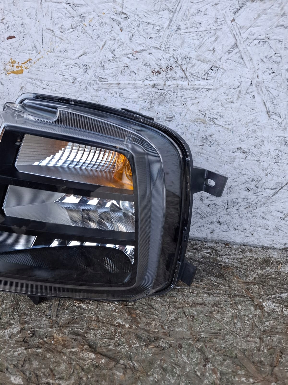 vw SCIROCCO 1K8941661E галоген левая