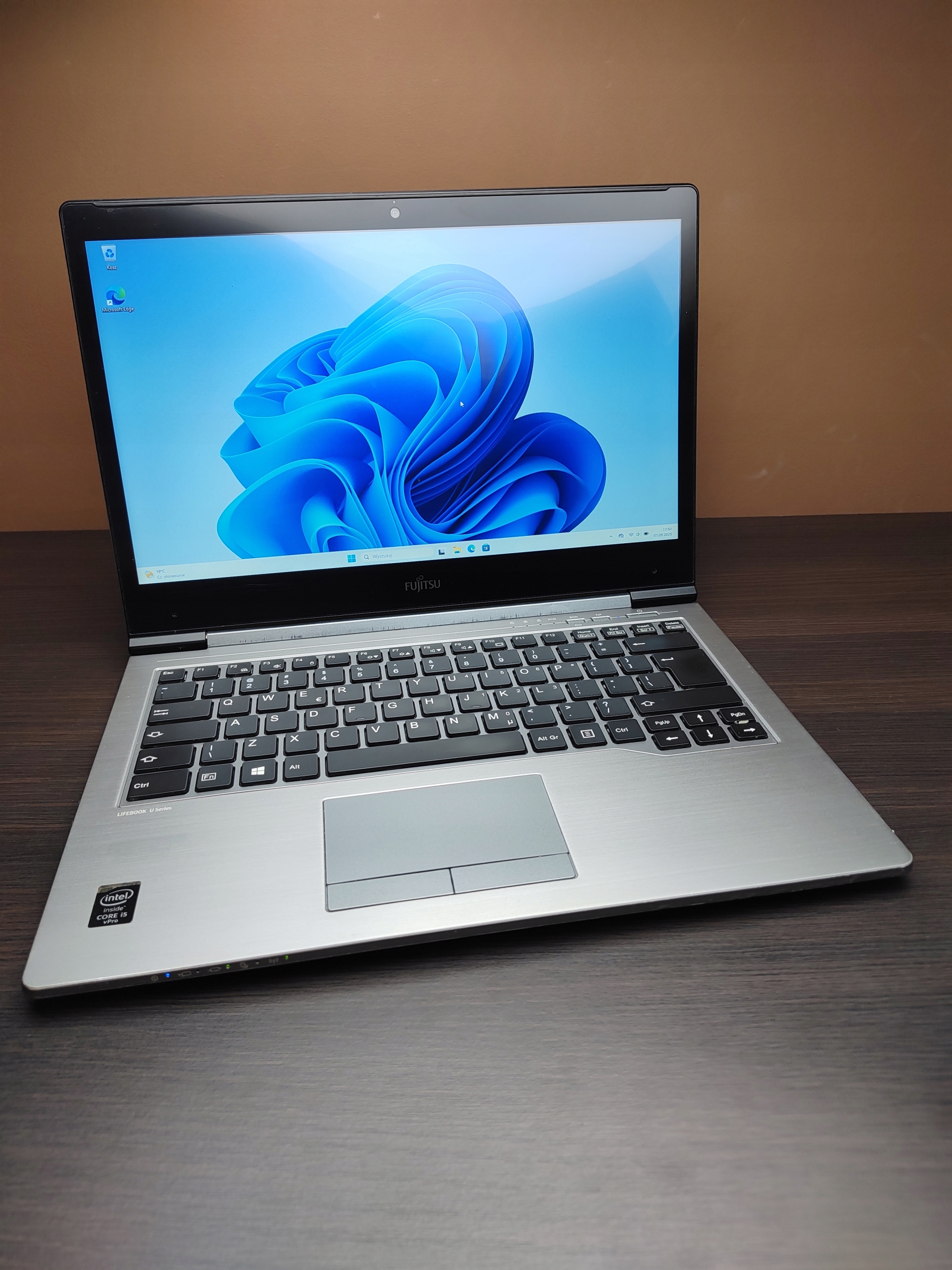 Fujitsu Lifebook w Laptopy, notebooki, ultrabooki Fujitsu, 12 GB