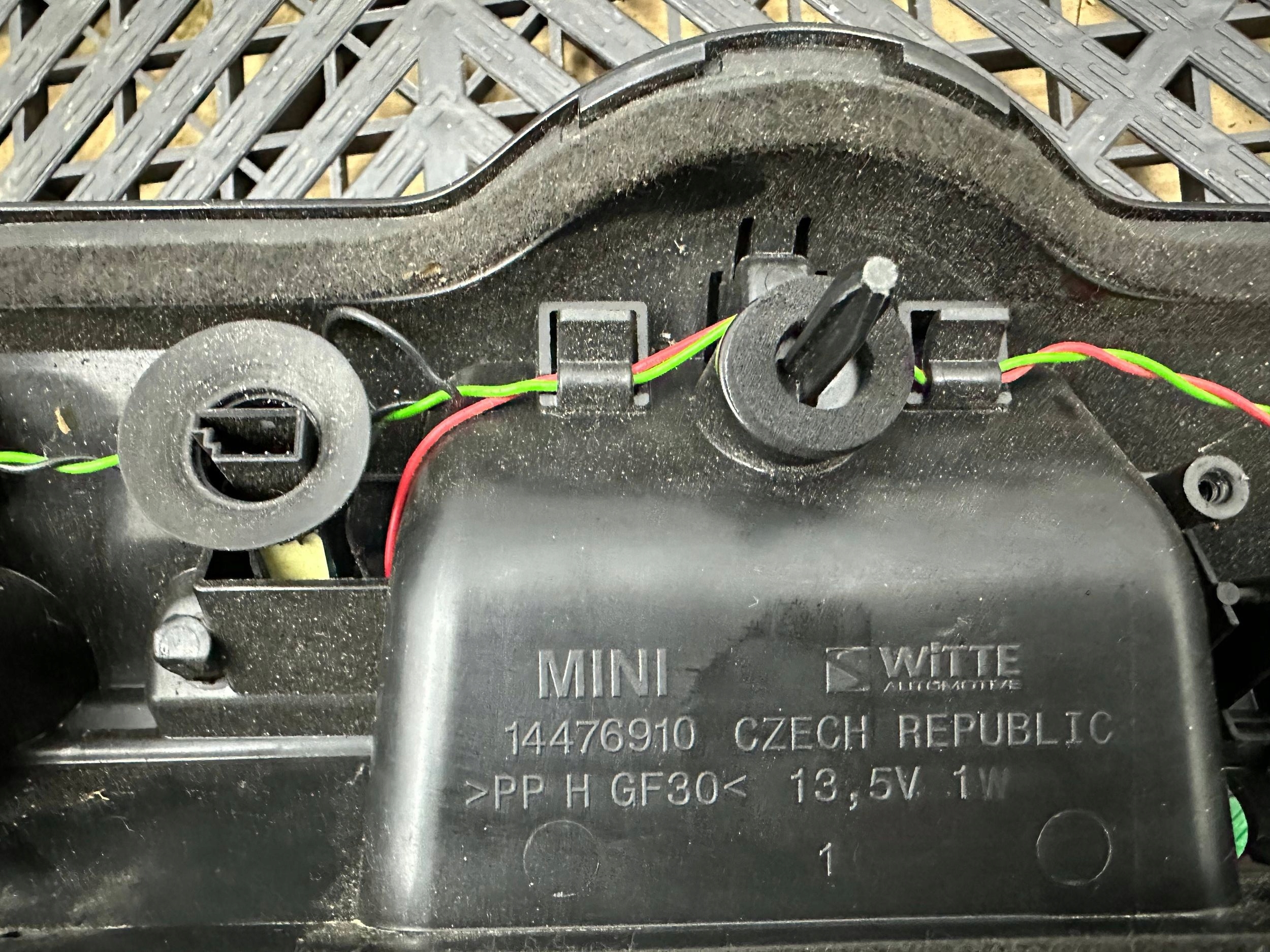 cap rear Mini Cooper Countryman F60 5A45680