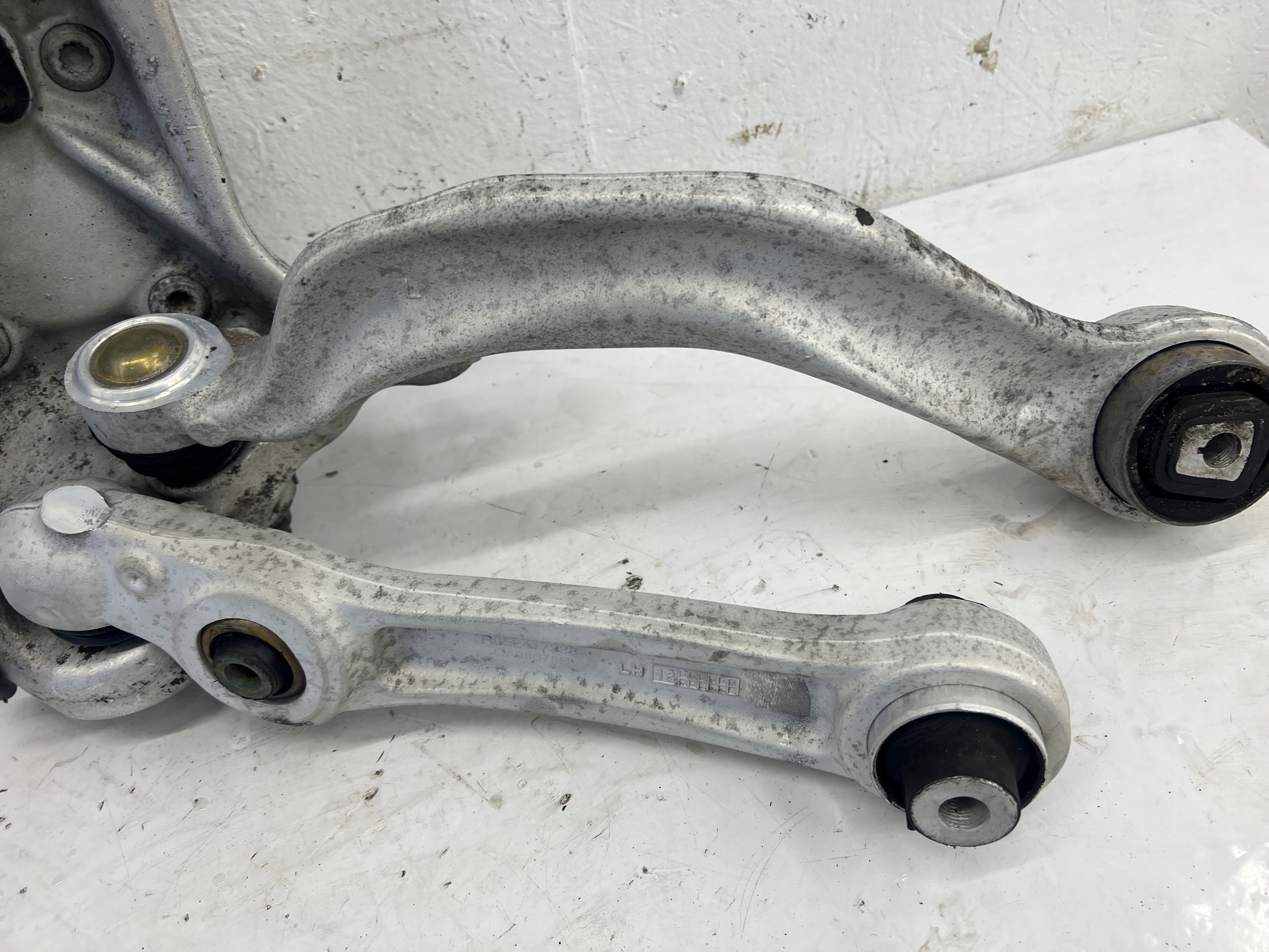 BMW 7 F01 F02 arm swing left front left front 6775767