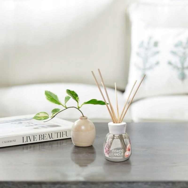 Yankee Candle PINK SANDS pałeczki zapachowe 100ml Nazwa zapachu producenta PINK SANDS