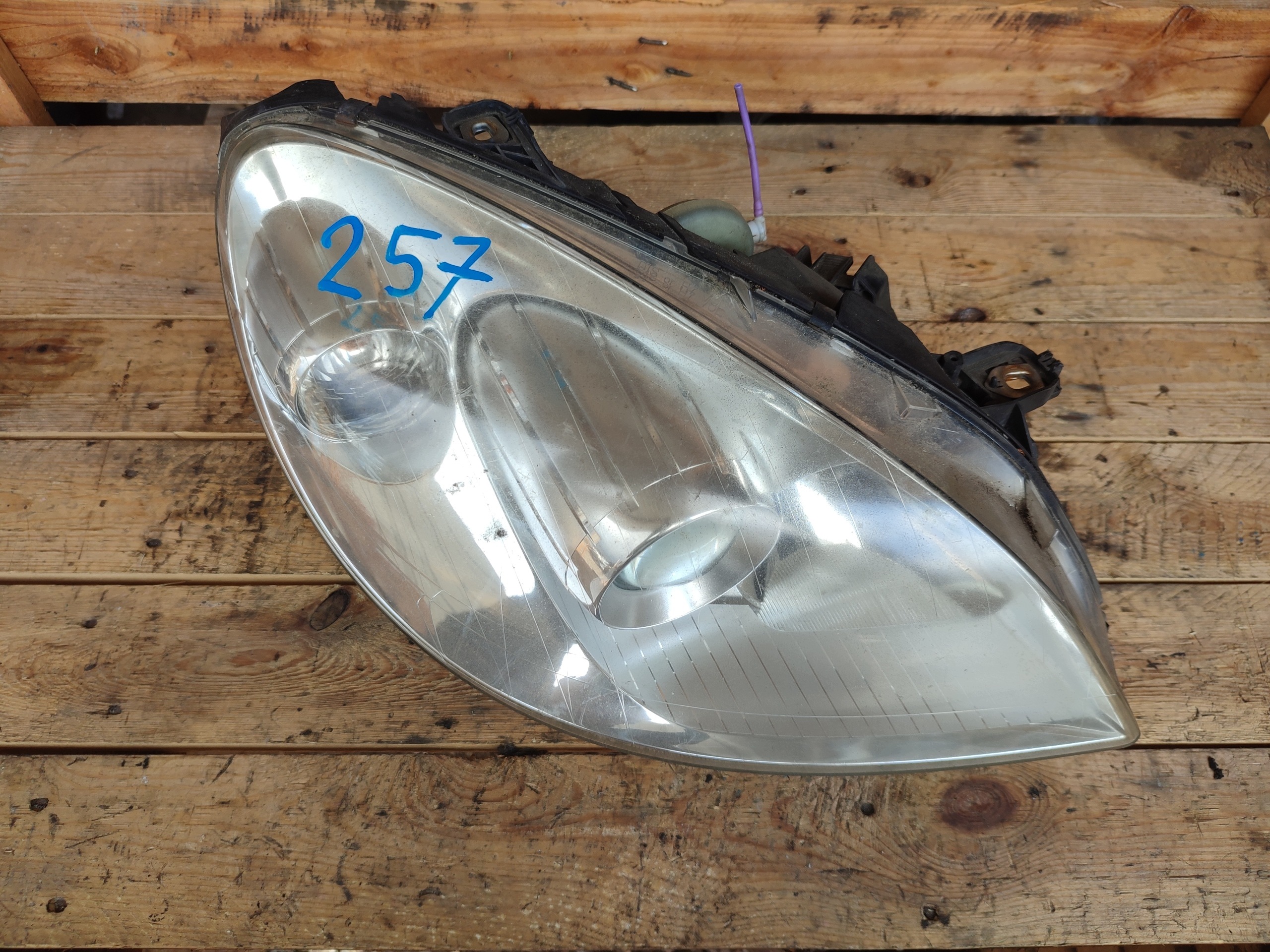 REFLEKTOR right front lens EU A1698201861 MERCEDES B-class W245
