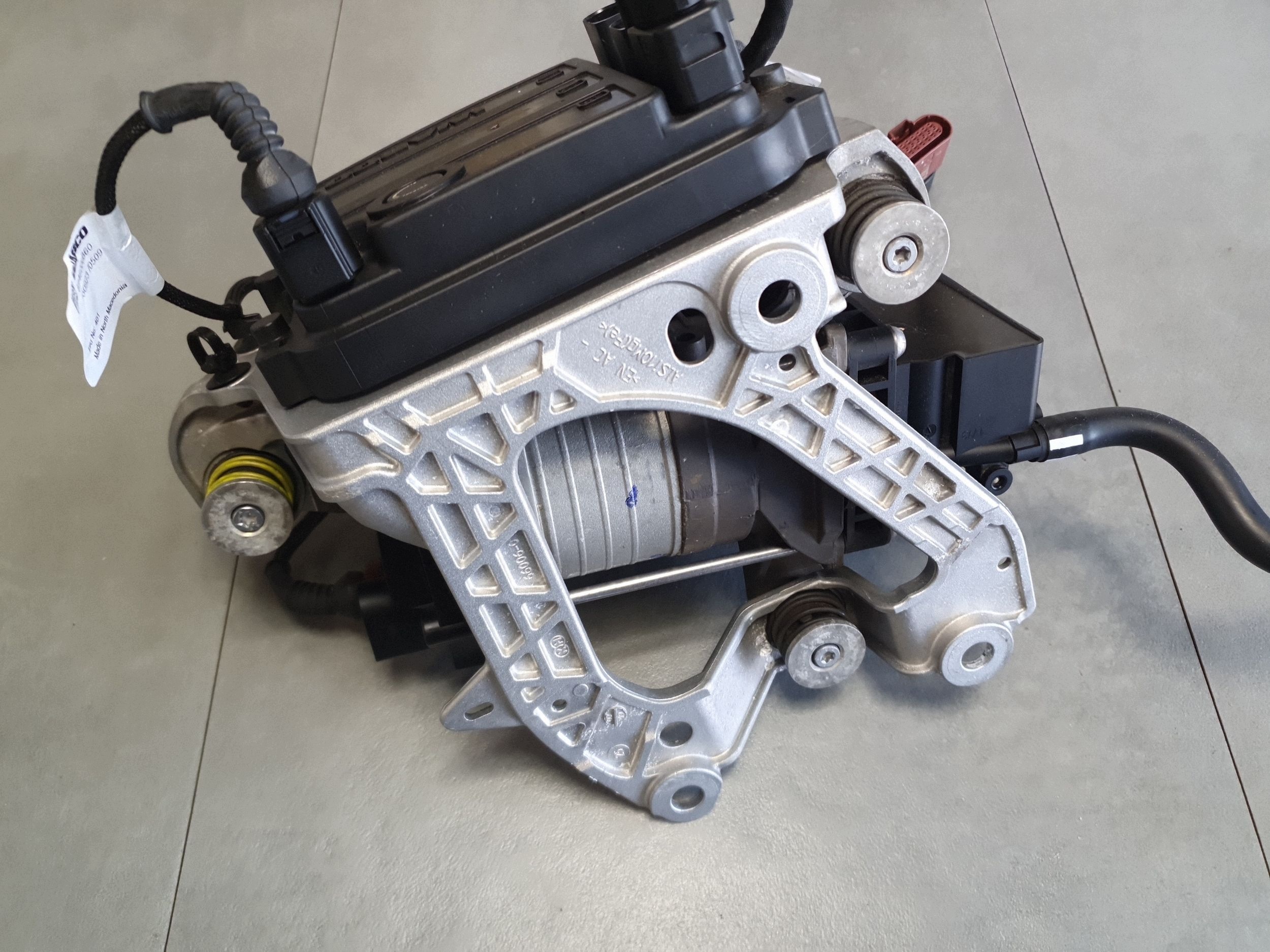 Audi Q6 e-tron compressore compressore della sospensione 95C616005T