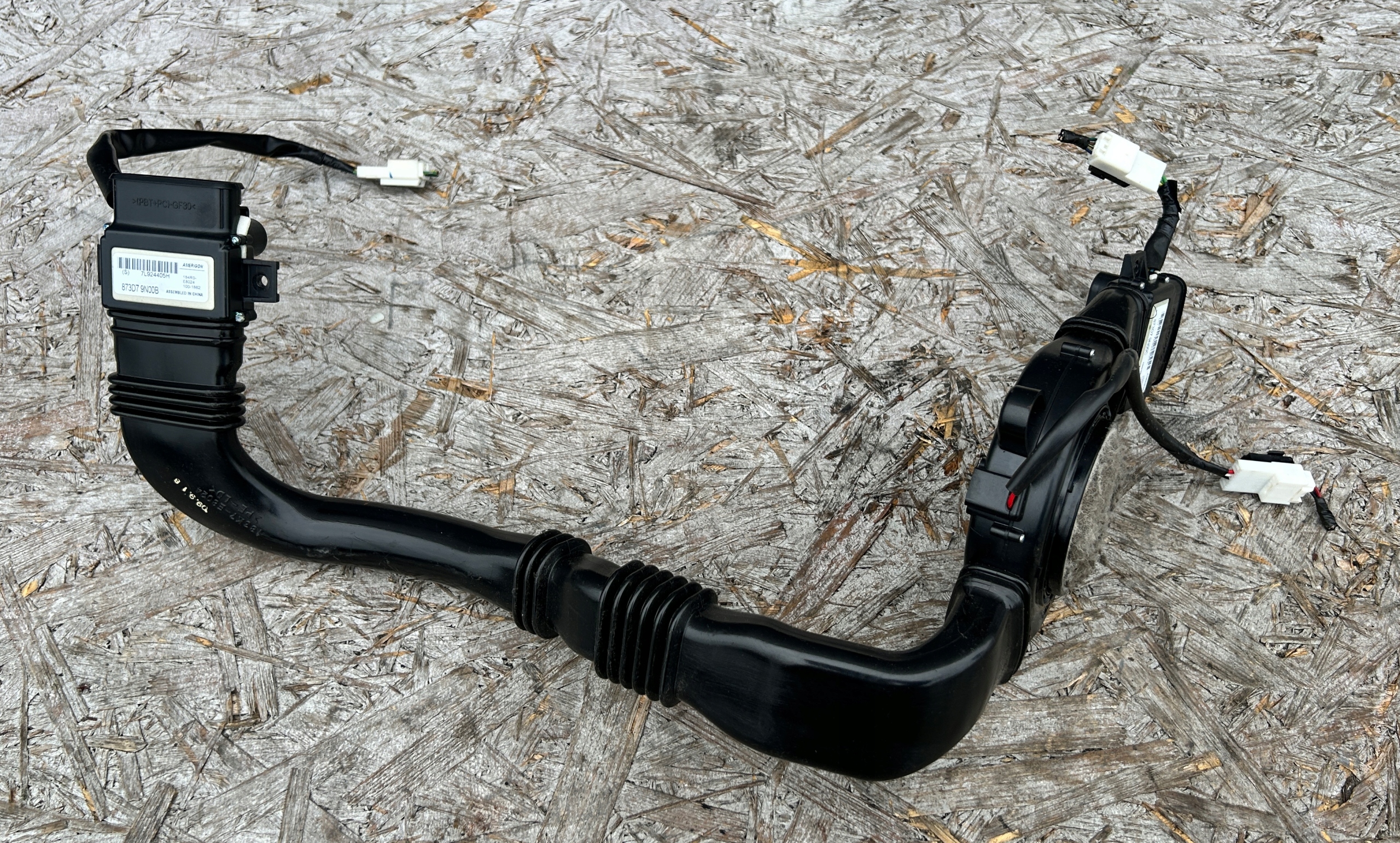 WENTYLACJA seat left front NISSAN MAXIMA A35 09- 87334-9N00A