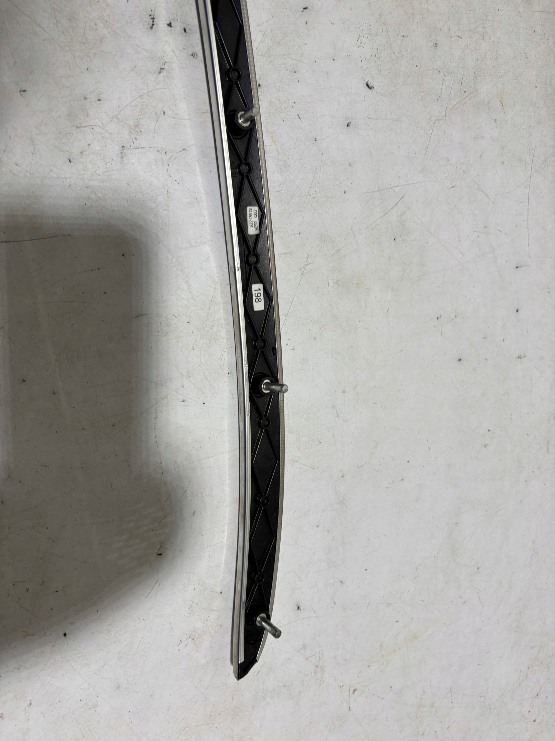 MERCEDES CLK W209 CARBON DEKOR moulding door right