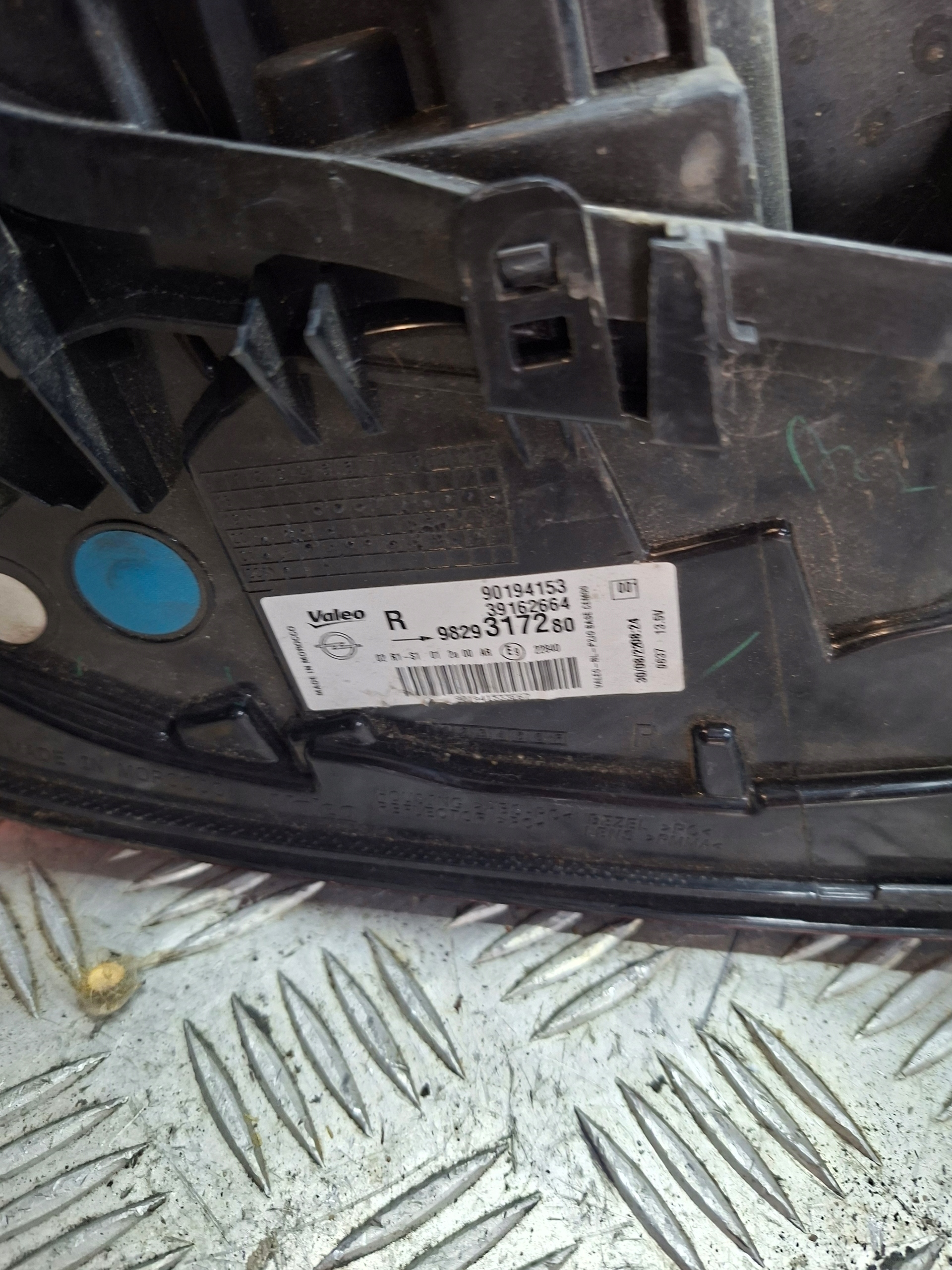 light right rear part OPEL CORSA F 9829317280