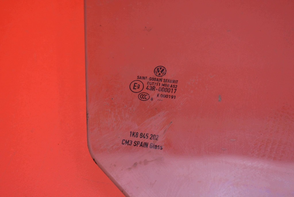 window side right front front VW SCIROCCO 3 III 08-17