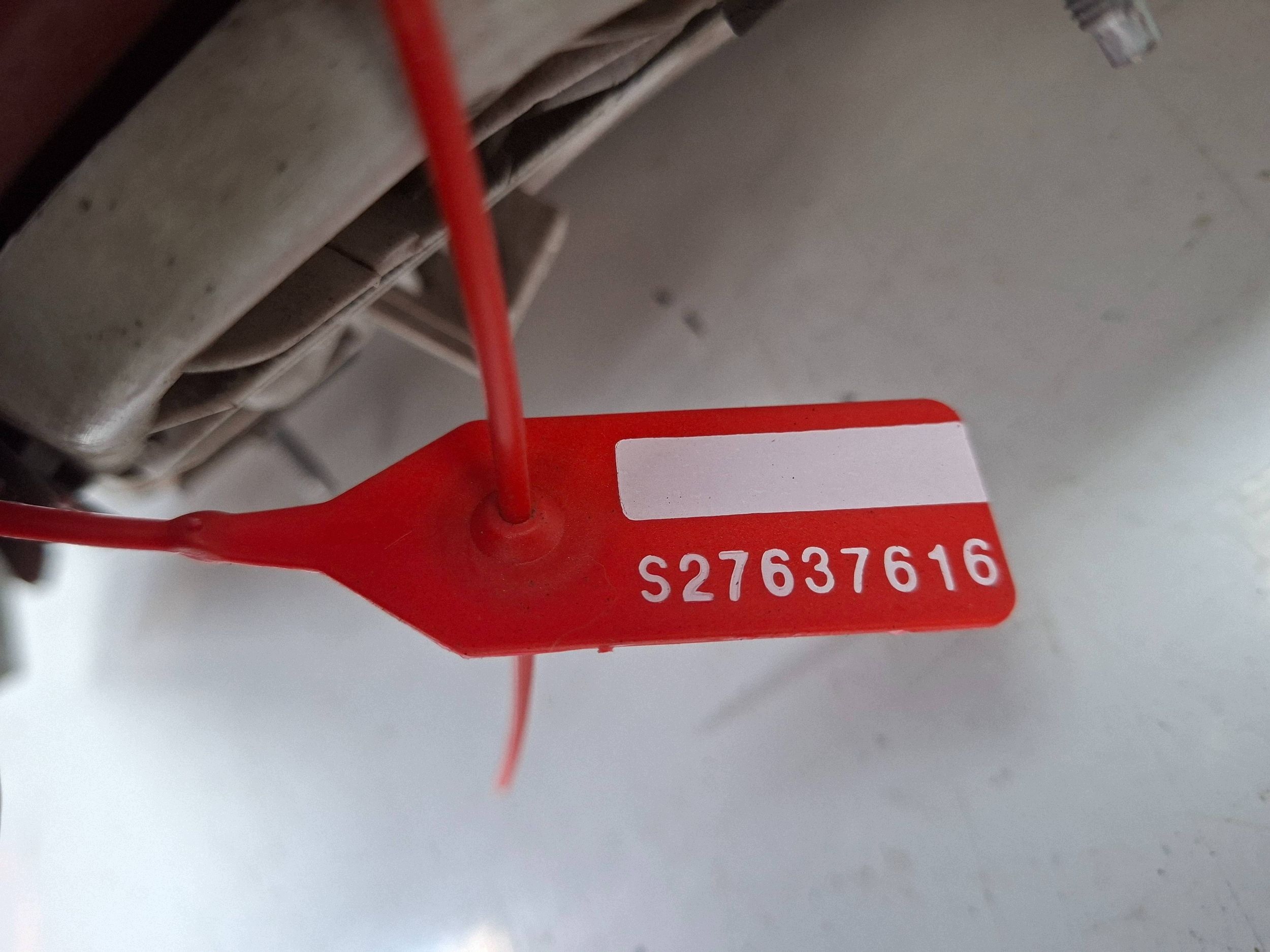 feu arrière gauche OPEL MERIVA B 2010