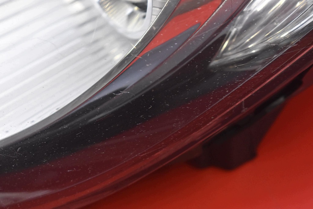 REFLEKTOR left light front lens EU 92101-2Y HYUNDAI IX35 1 and 09-13