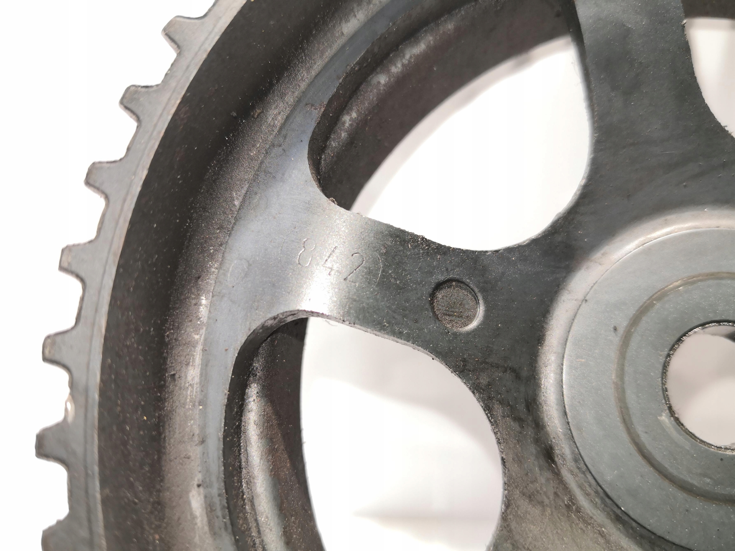 Koło zębate rozrządu Opel Vectra C 1.9 CDTI 8V 842 50 ZĘBÓW Producent części Opel OE